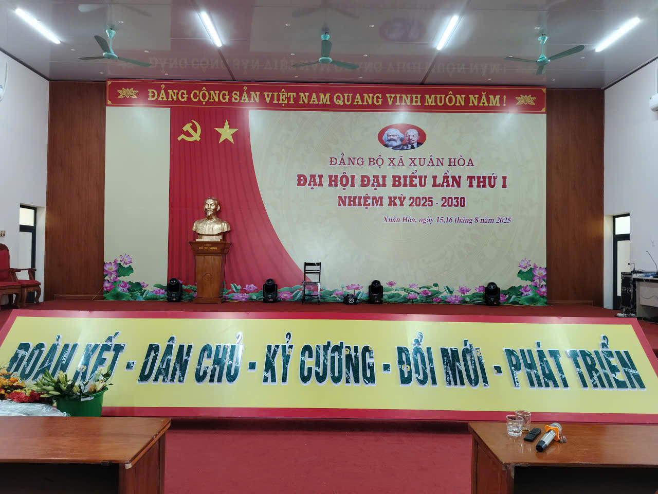 D:\SƠN TTCUDVC\ẢNH TUYÊN TRUYỀN\tdh1.jpg