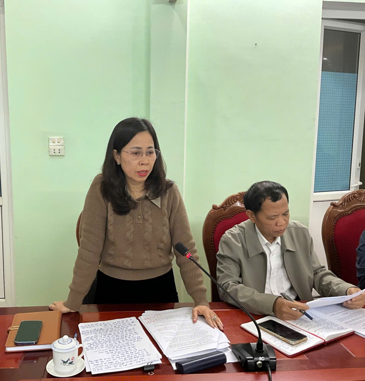Anh-tin-bai
