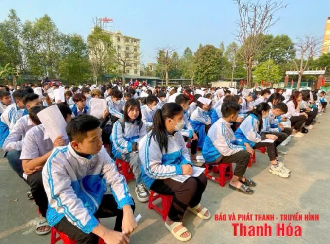 Anh-tin-bai