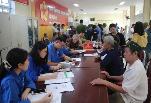 Tuổi trẻ xã Thọ Xuân đồng hành hỗ trợ người dân được thụ hưởng chính sách xã hội theo Nghị định 176/2025/NĐ-CP về trợ cấp hưu trí xã hội