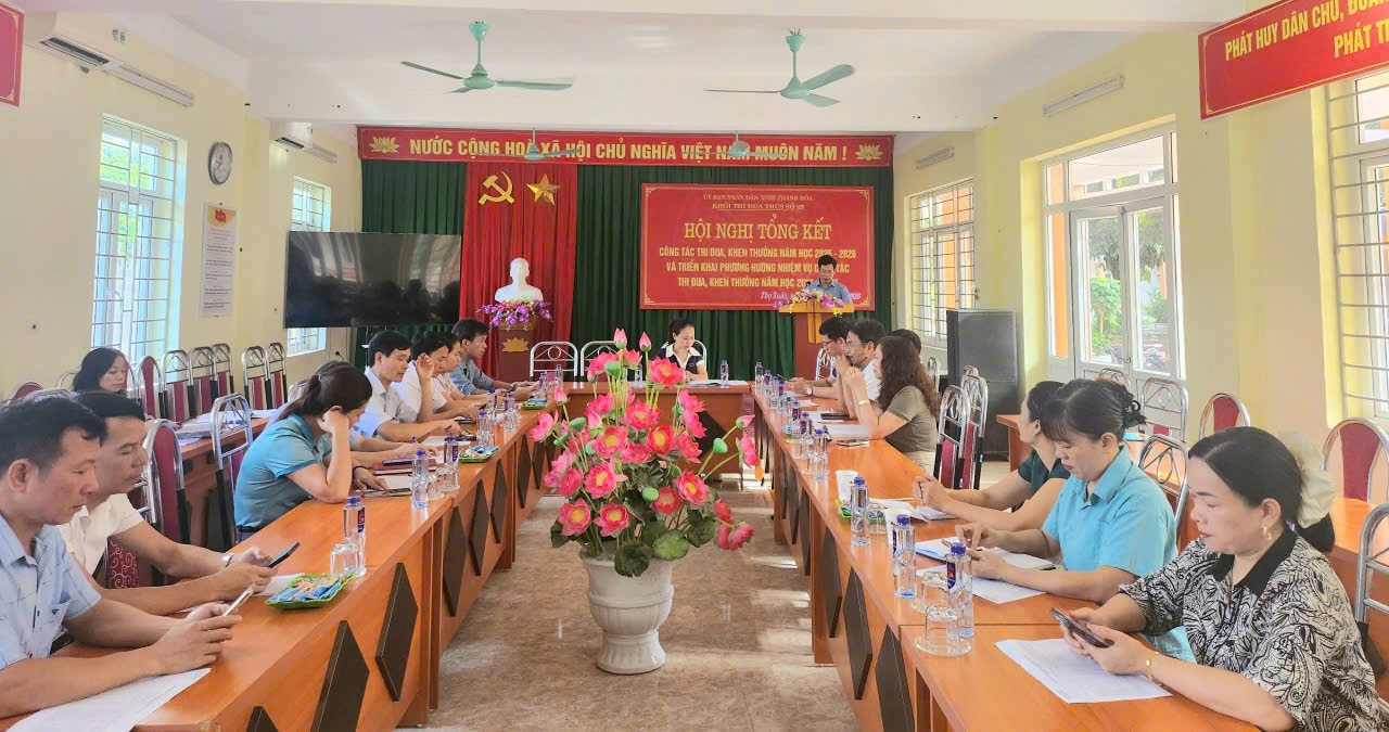 Khối thi đua số 25 các trường THCS tổng kết công tác thi đua, khen thưởng năm học 2025 – 2026