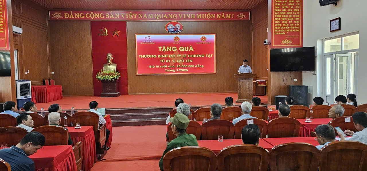 LỄ TRAO TẶNG QUÀ CHO THƯƠNG BINH NẶNG: TRI ÂN NHỮNG NGƯỜI CÓ CÔNG VỚI NƯỚC