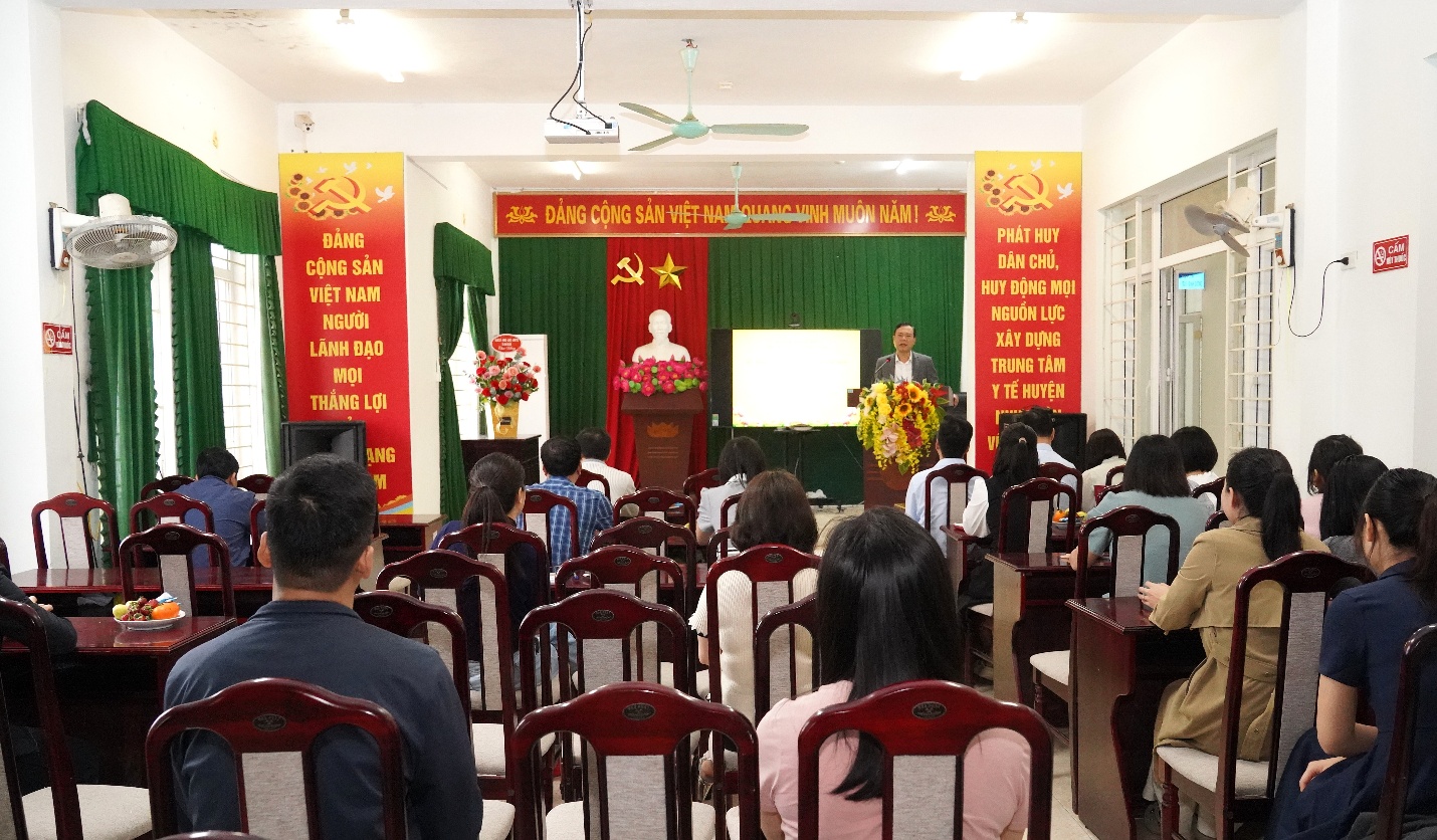 E:\NĂM 2026\THÁNG 2\ngày 26\ảnh bí thư chúc mừng ngày thầy thuốc việt nam\DSC03569.JPG