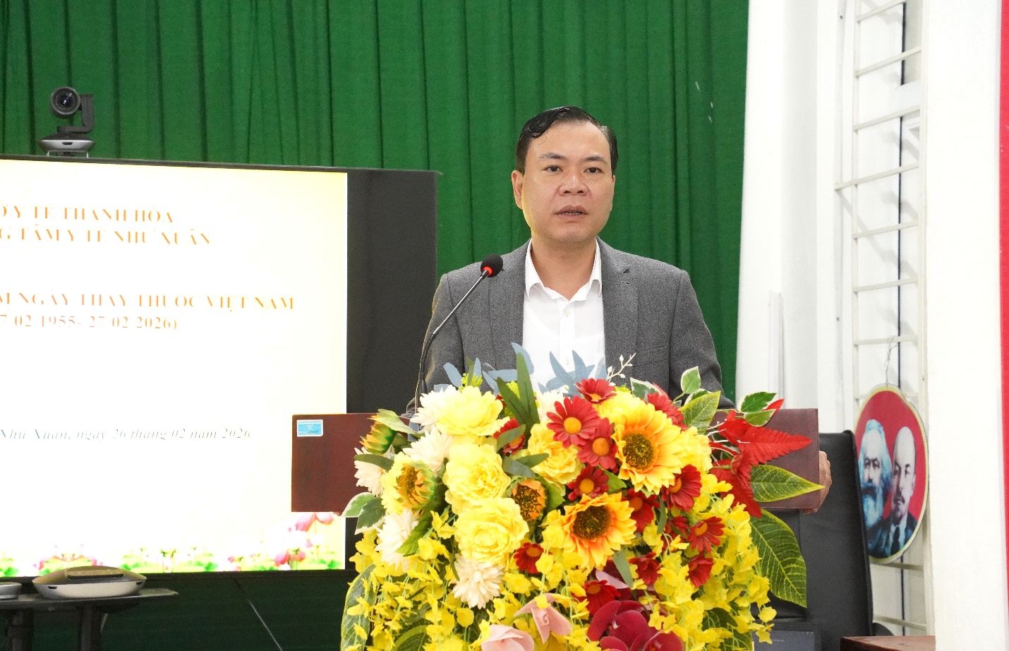 E:\NĂM 2026\THÁNG 2\ngày 26\ảnh bí thư chúc mừng ngày thầy thuốc việt nam\DSC03564.JPG