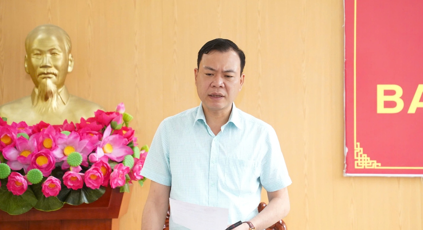 C:\Users\admin\Desktop\hội nghị btv\z7653474036530_265e0985dbd995e3a98d62f6360542e4.jpg