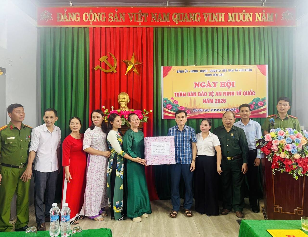 Anh-tin-bai