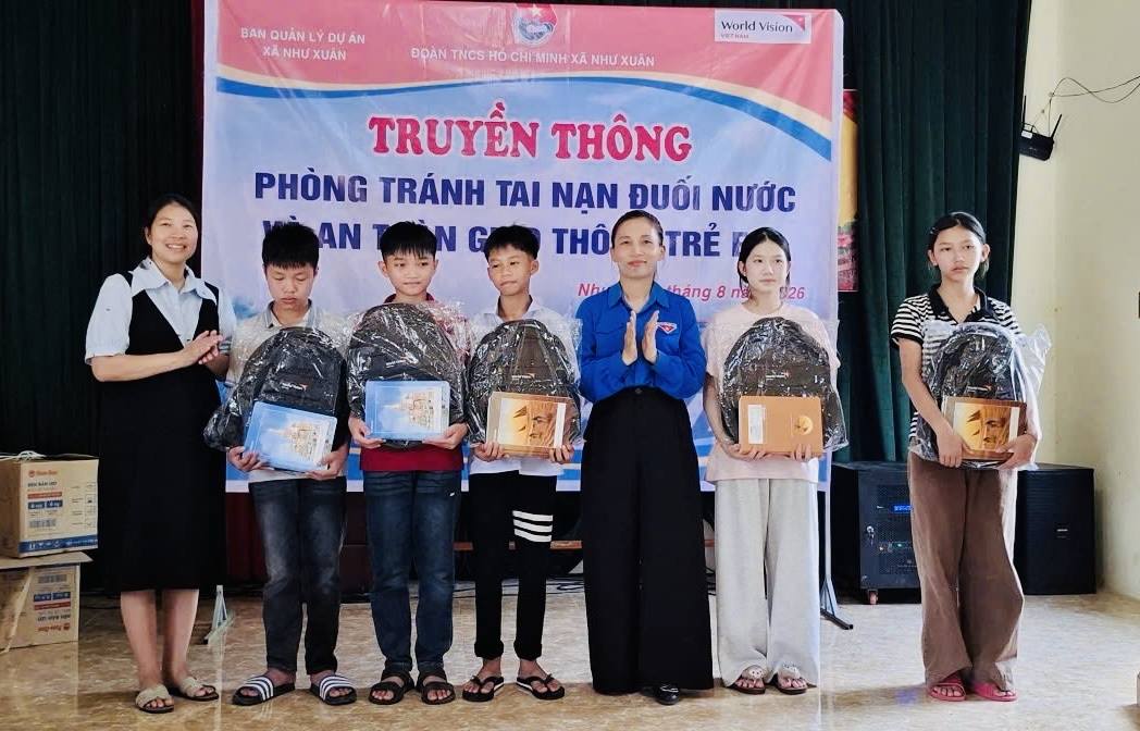 Anh-tin-bai