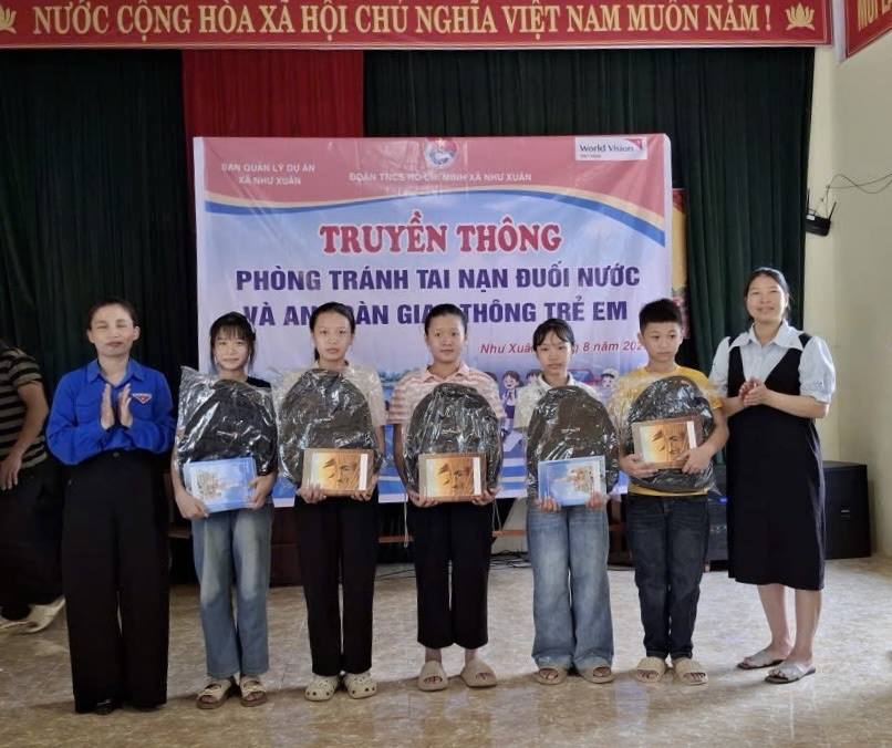 Anh-tin-bai