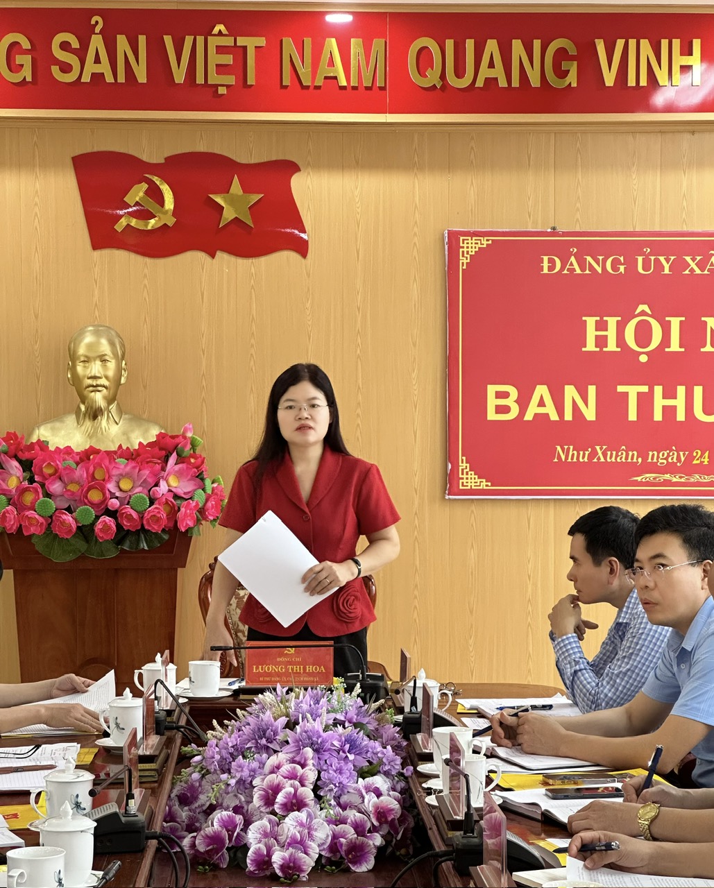 Anh-tin-bai