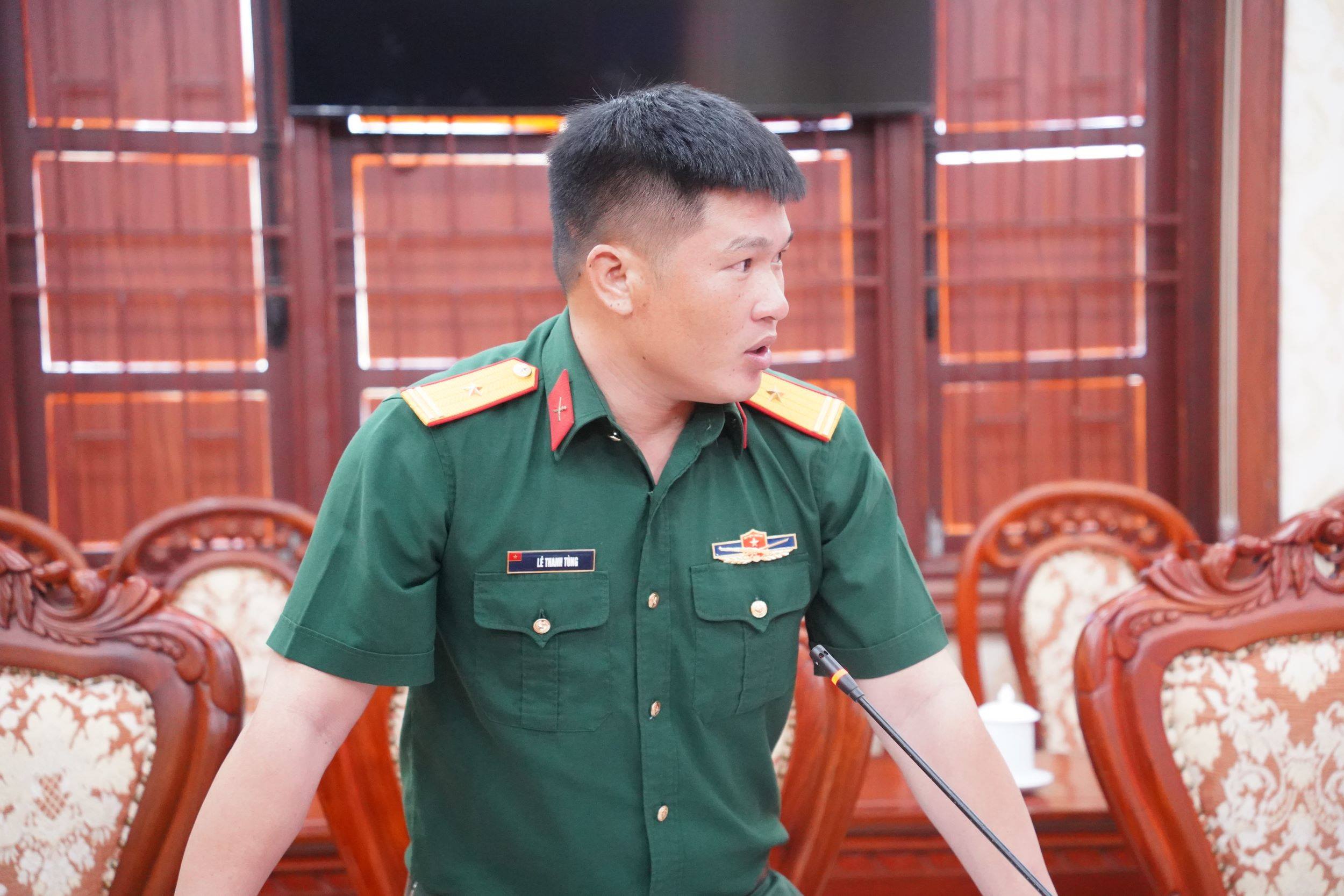 Anh-tin-bai