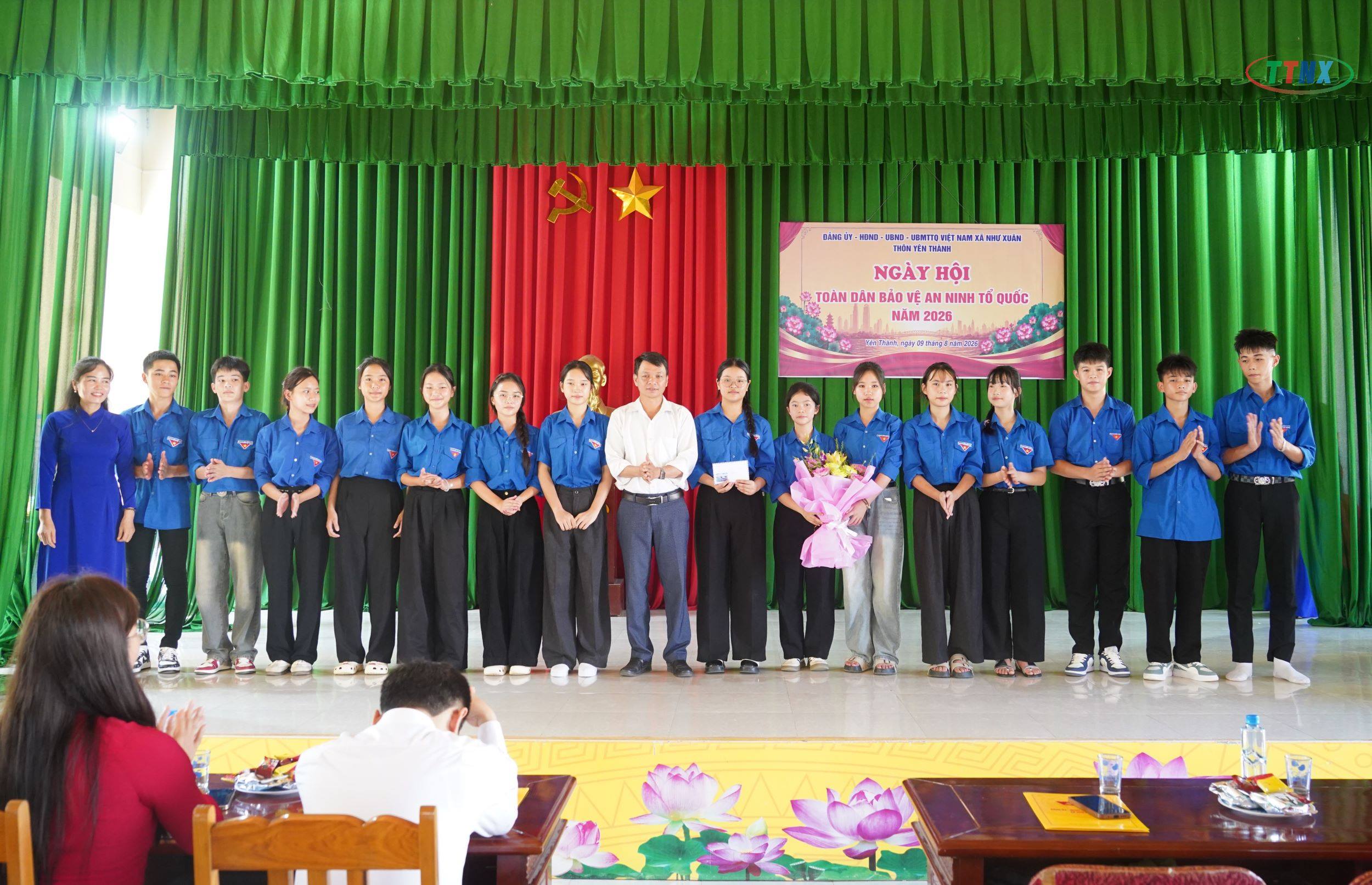 Anh-tin-bai