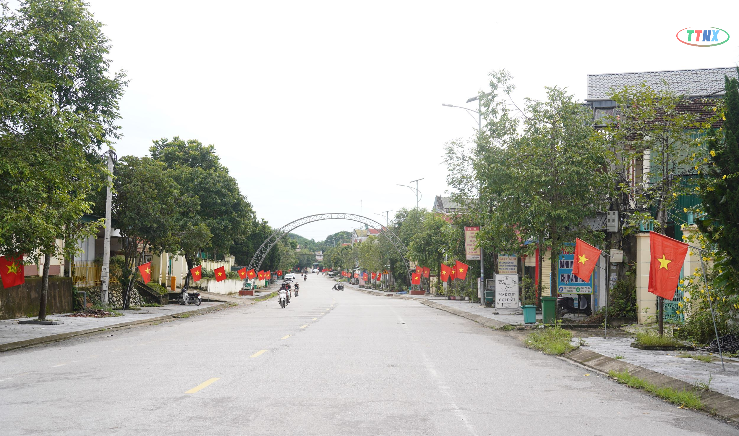 Anh-tin-bai