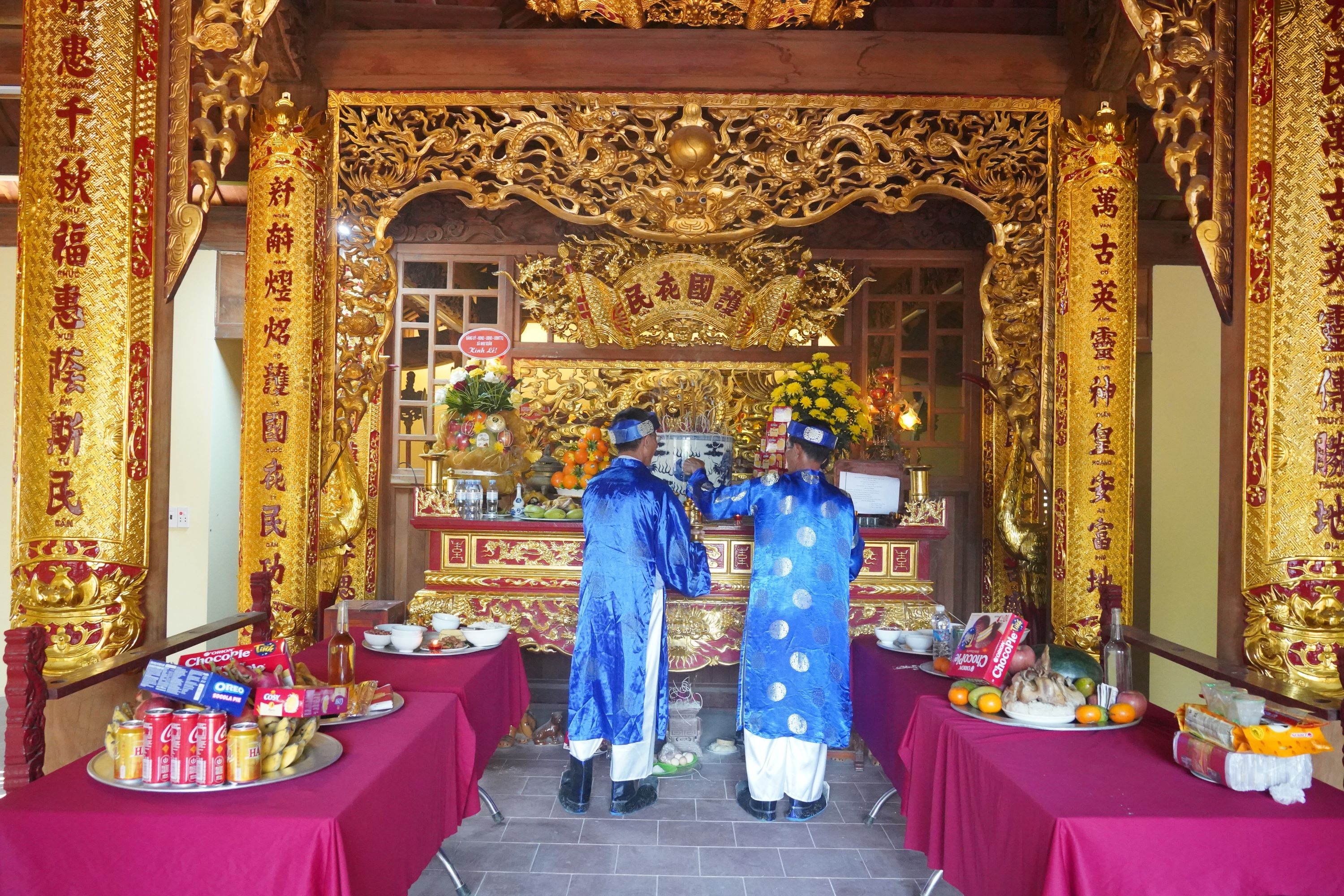 Anh-tin-bai