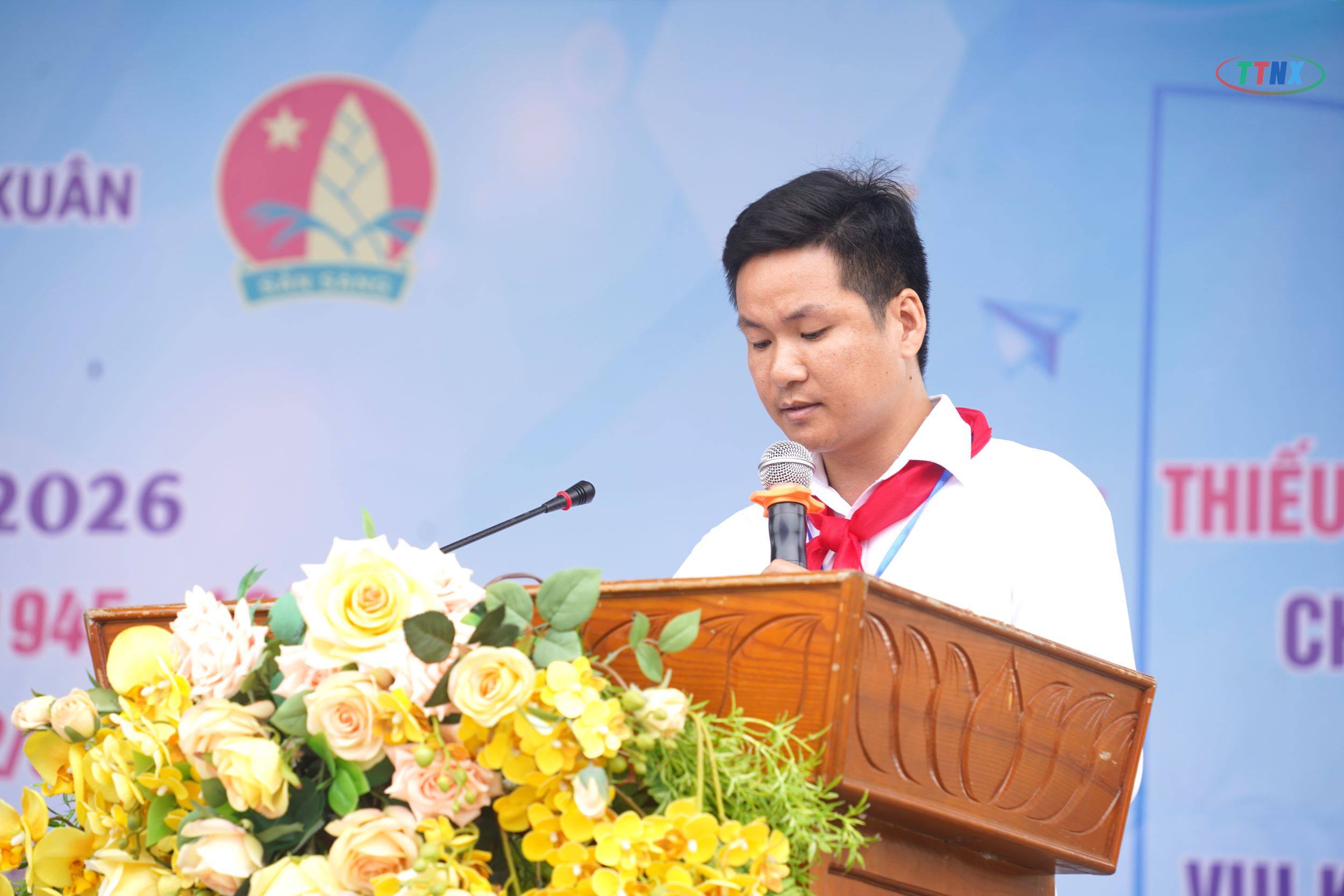 Anh-tin-bai