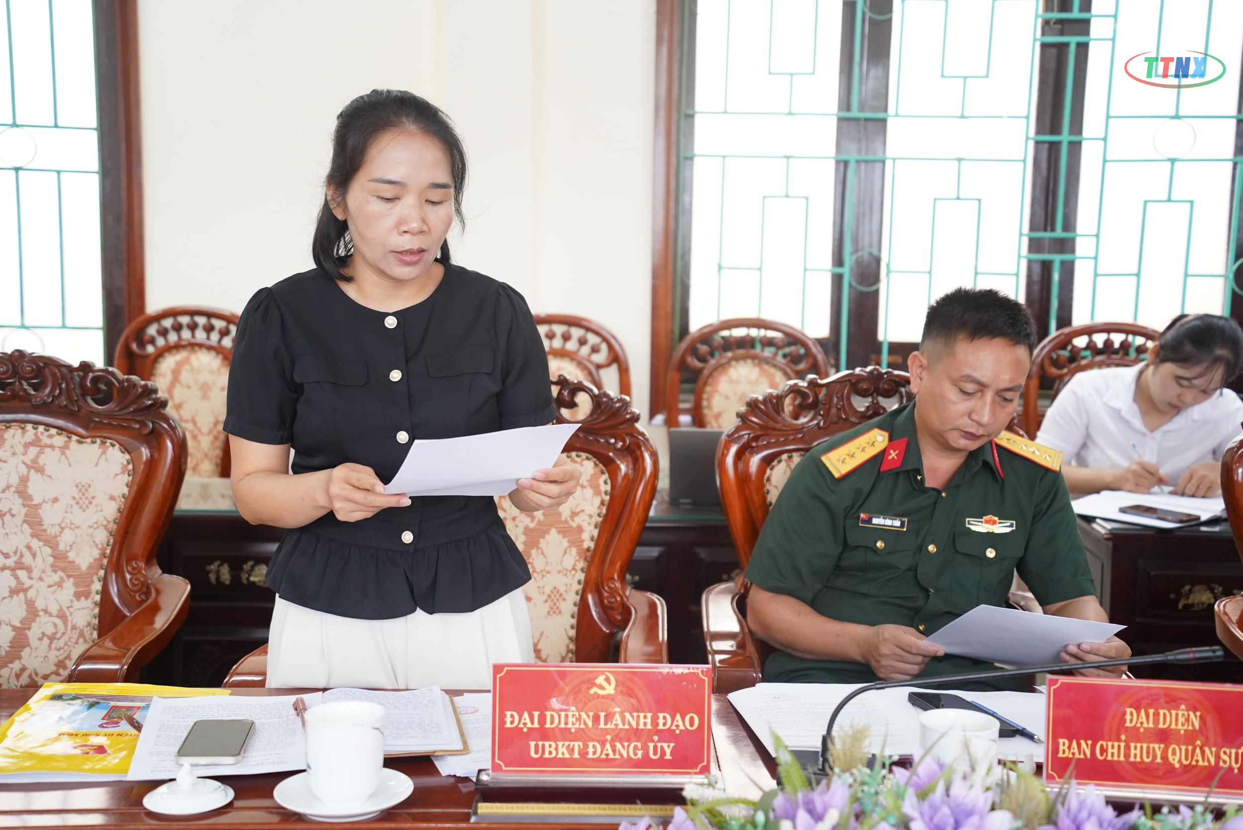 Anh-tin-bai