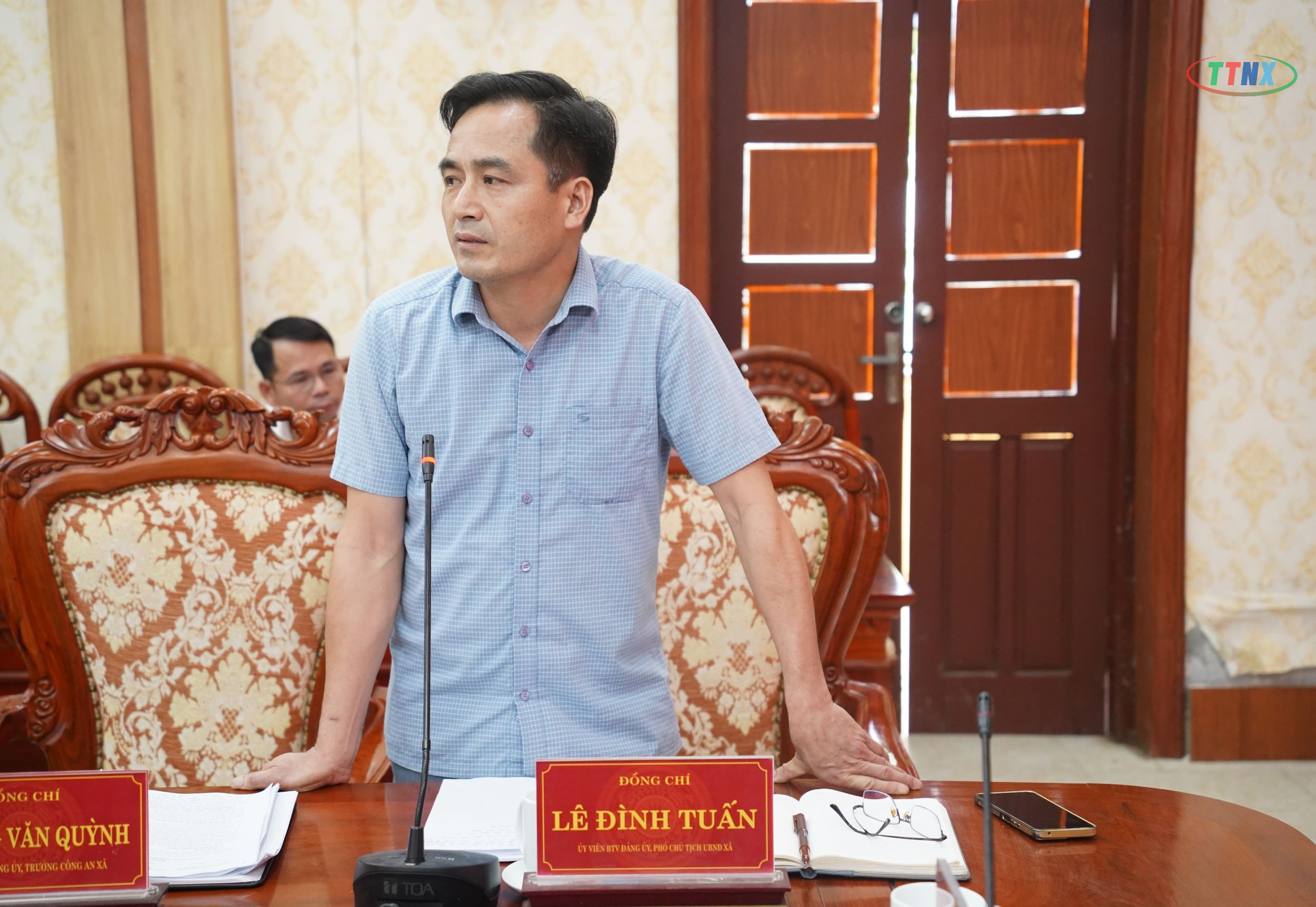 Anh-tin-bai