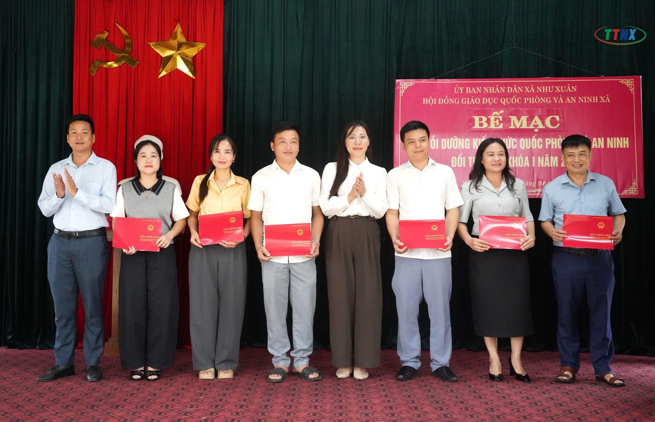  Bế mạc lớp bồi dưỡng kiến thức Quốc phòng và an ninh đối tượng 4 năm 2026  