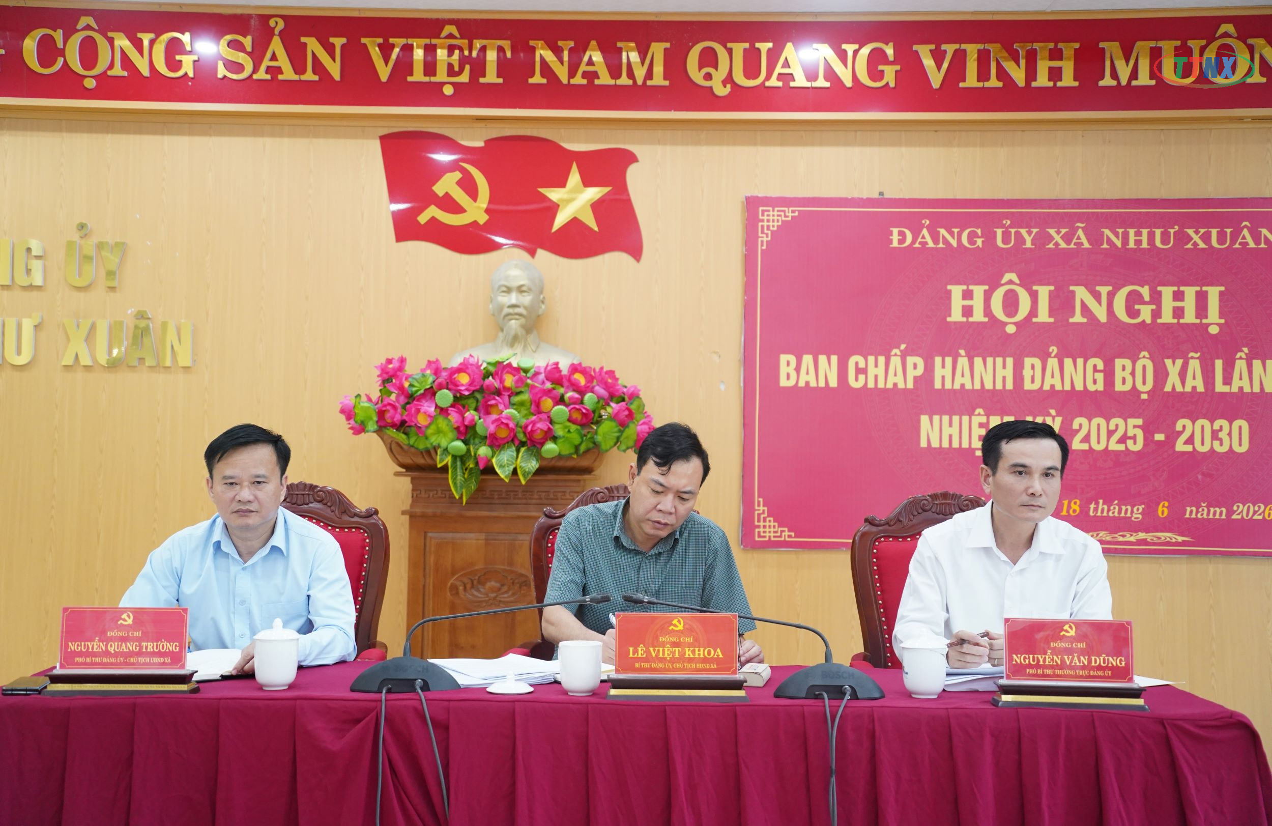 Anh-tin-bai