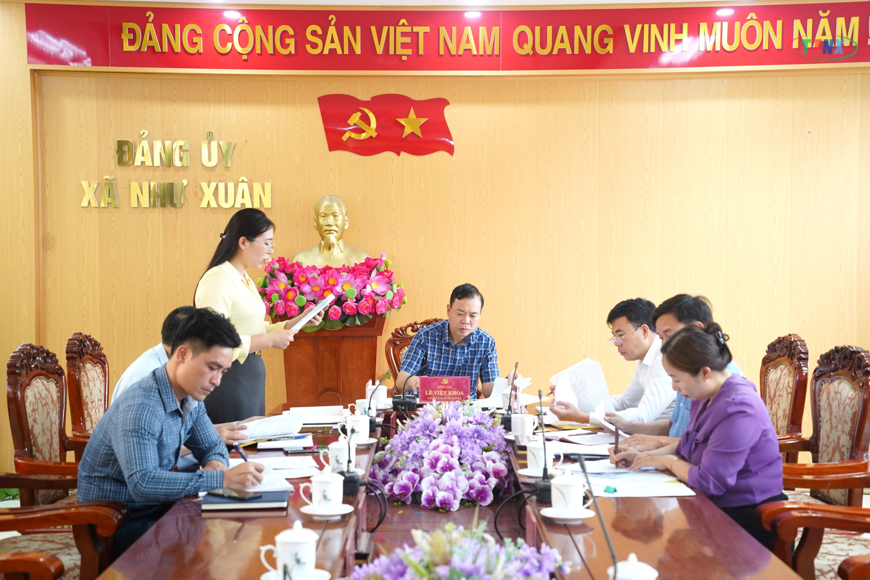 Anh-tin-bai