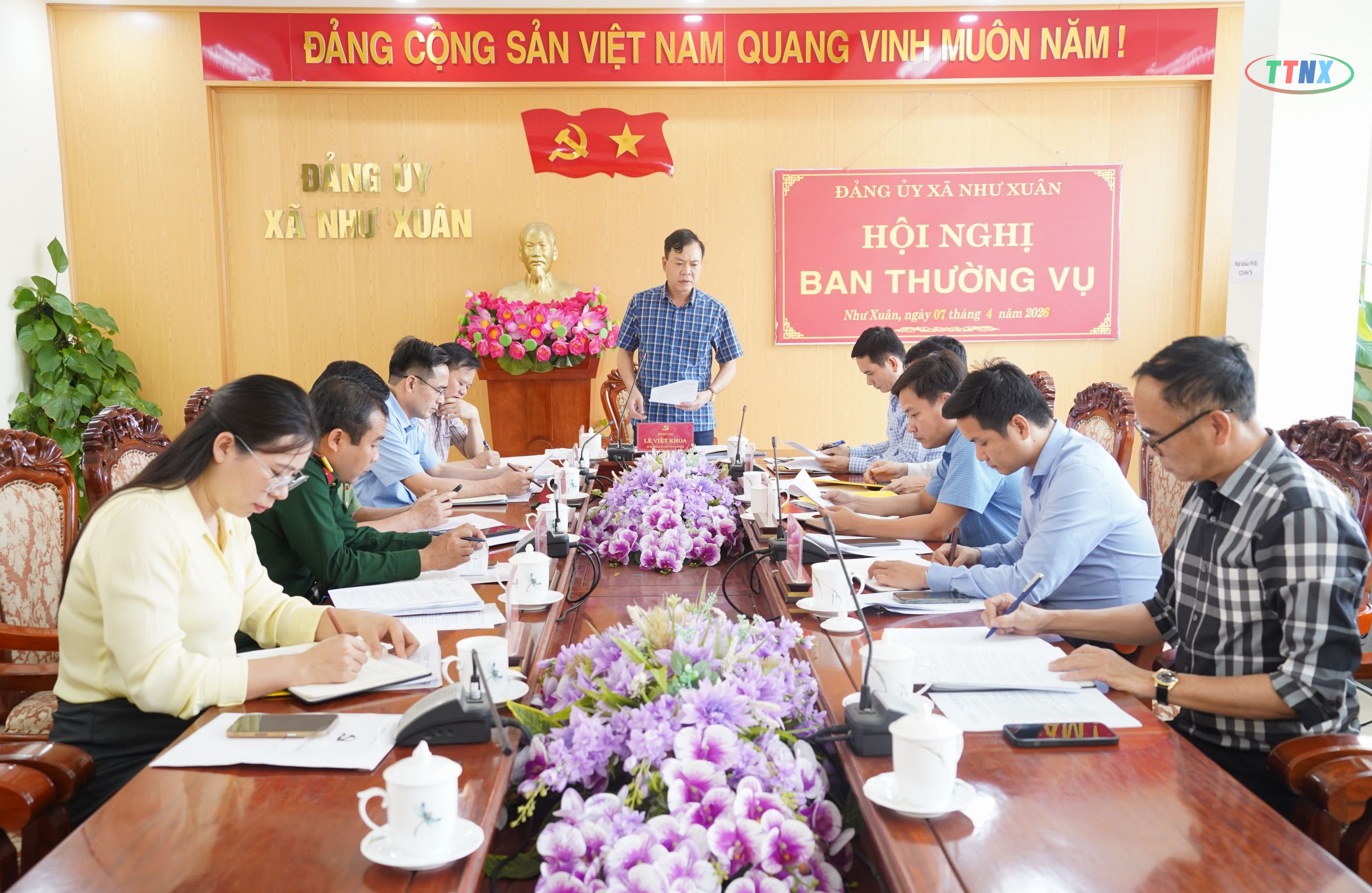 Anh-tin-bai