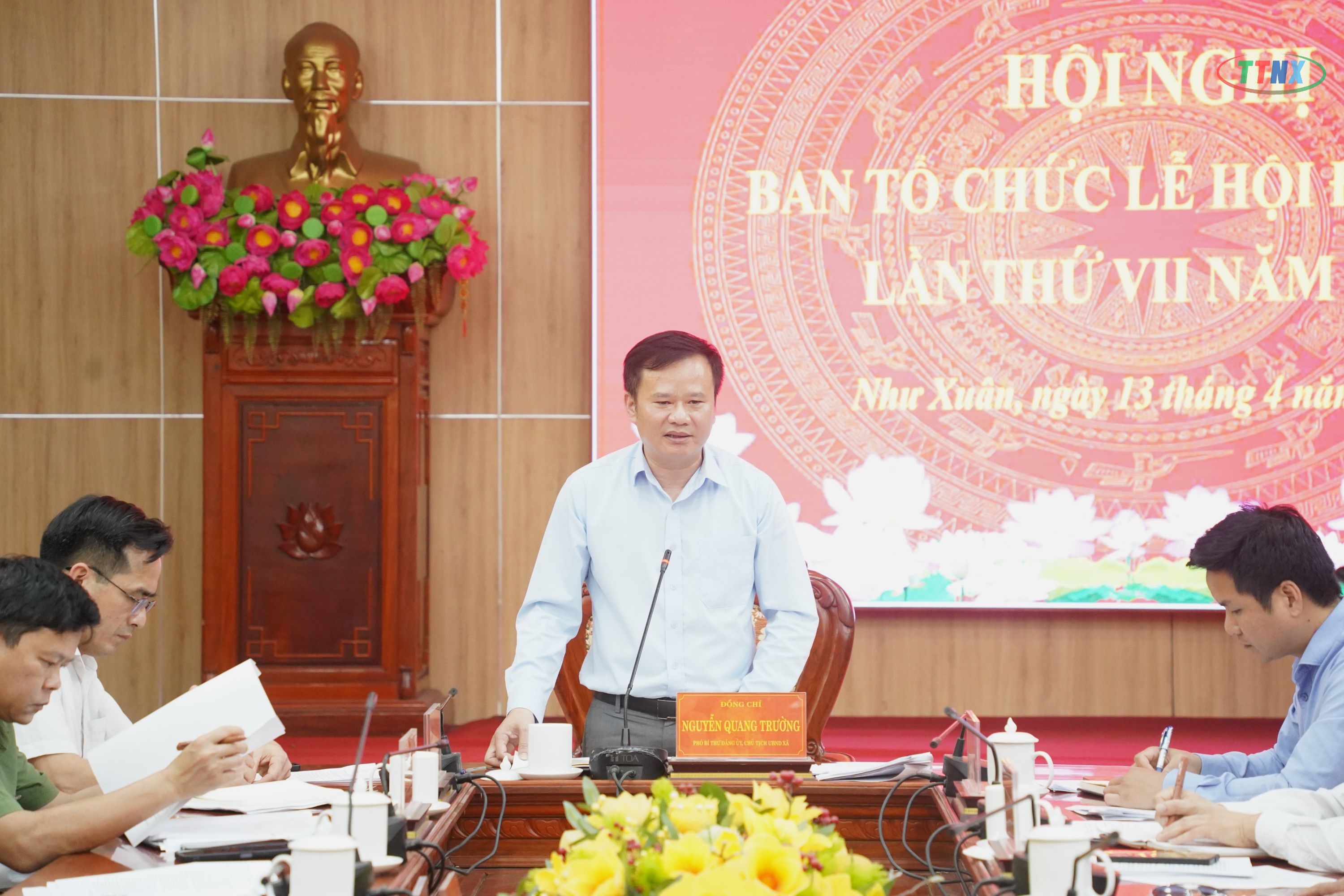 Anh-tin-bai