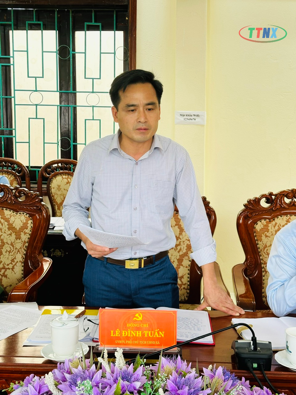 Anh-tin-bai
