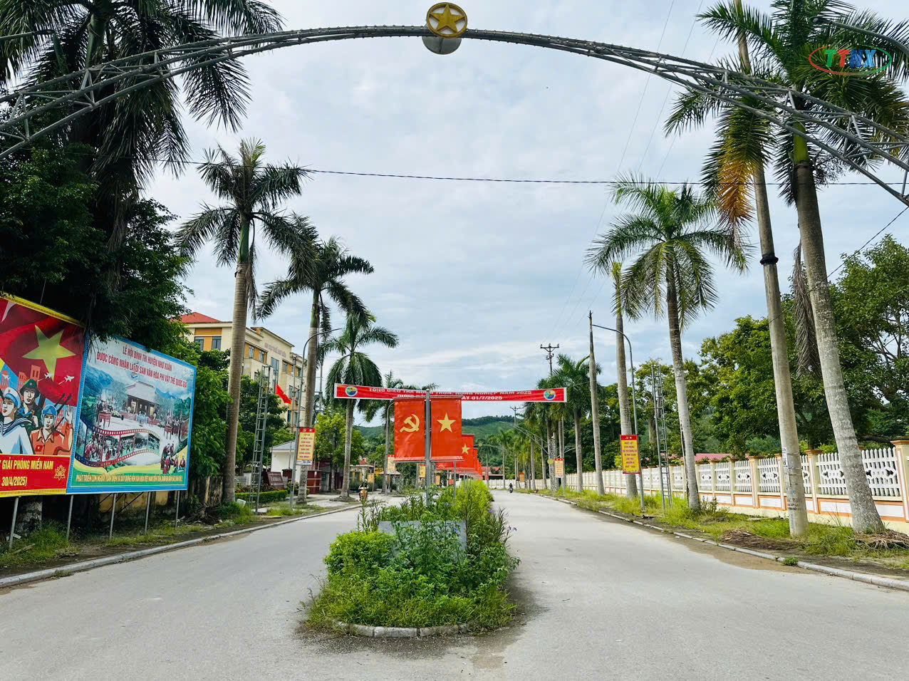 Anh-tin-bai