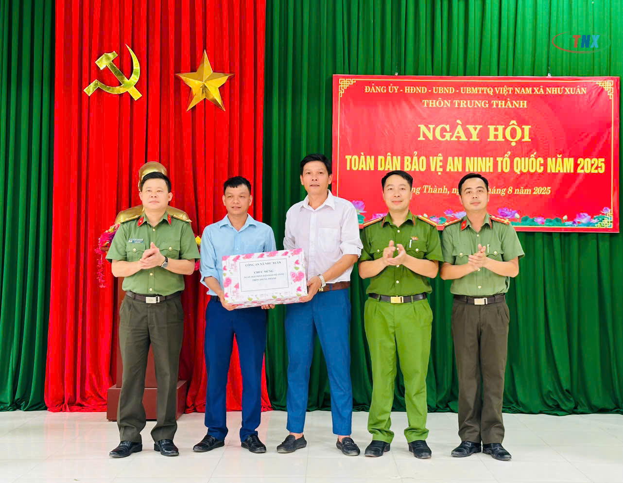 Anh-tin-bai