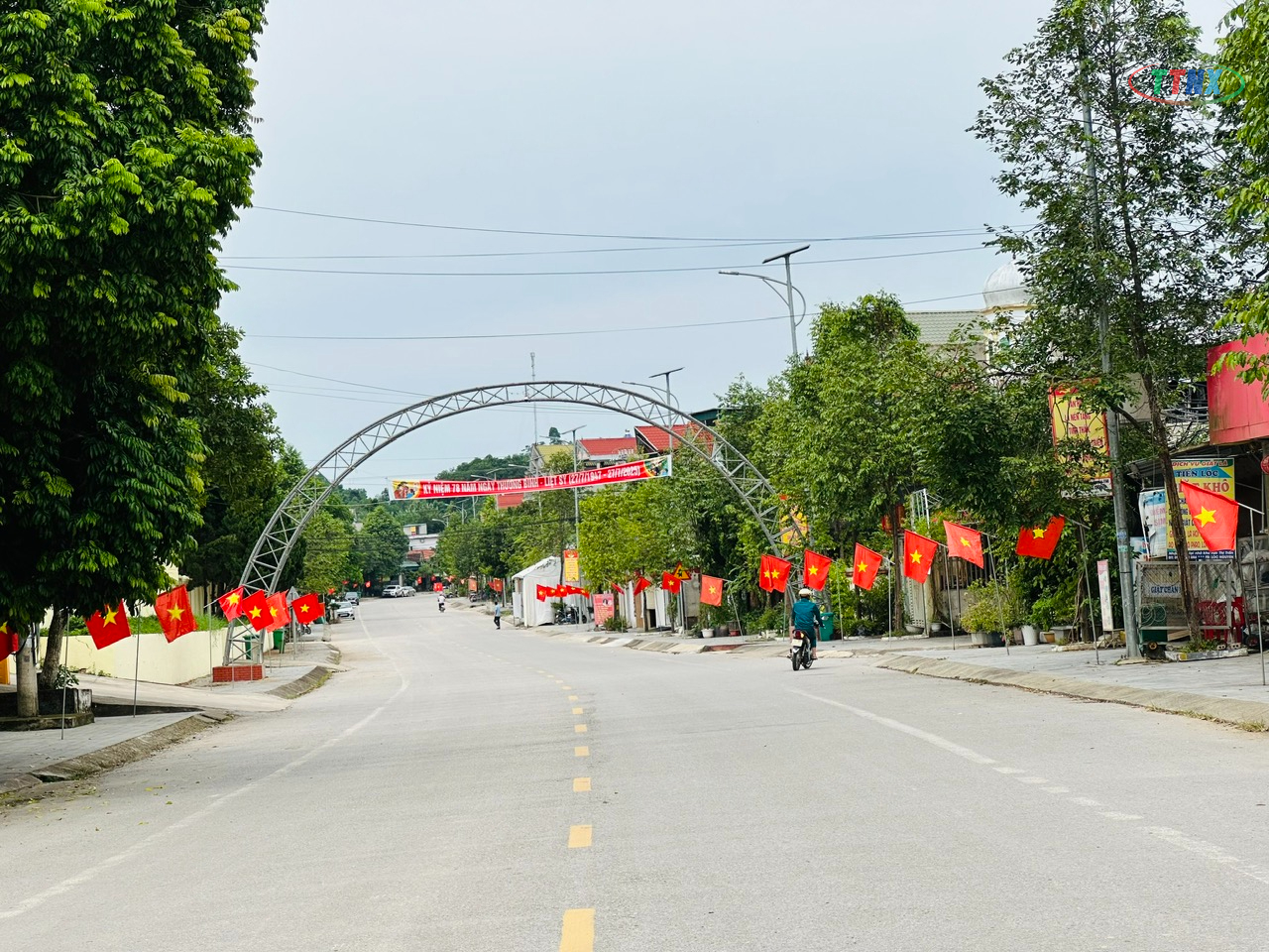 Anh-tin-bai