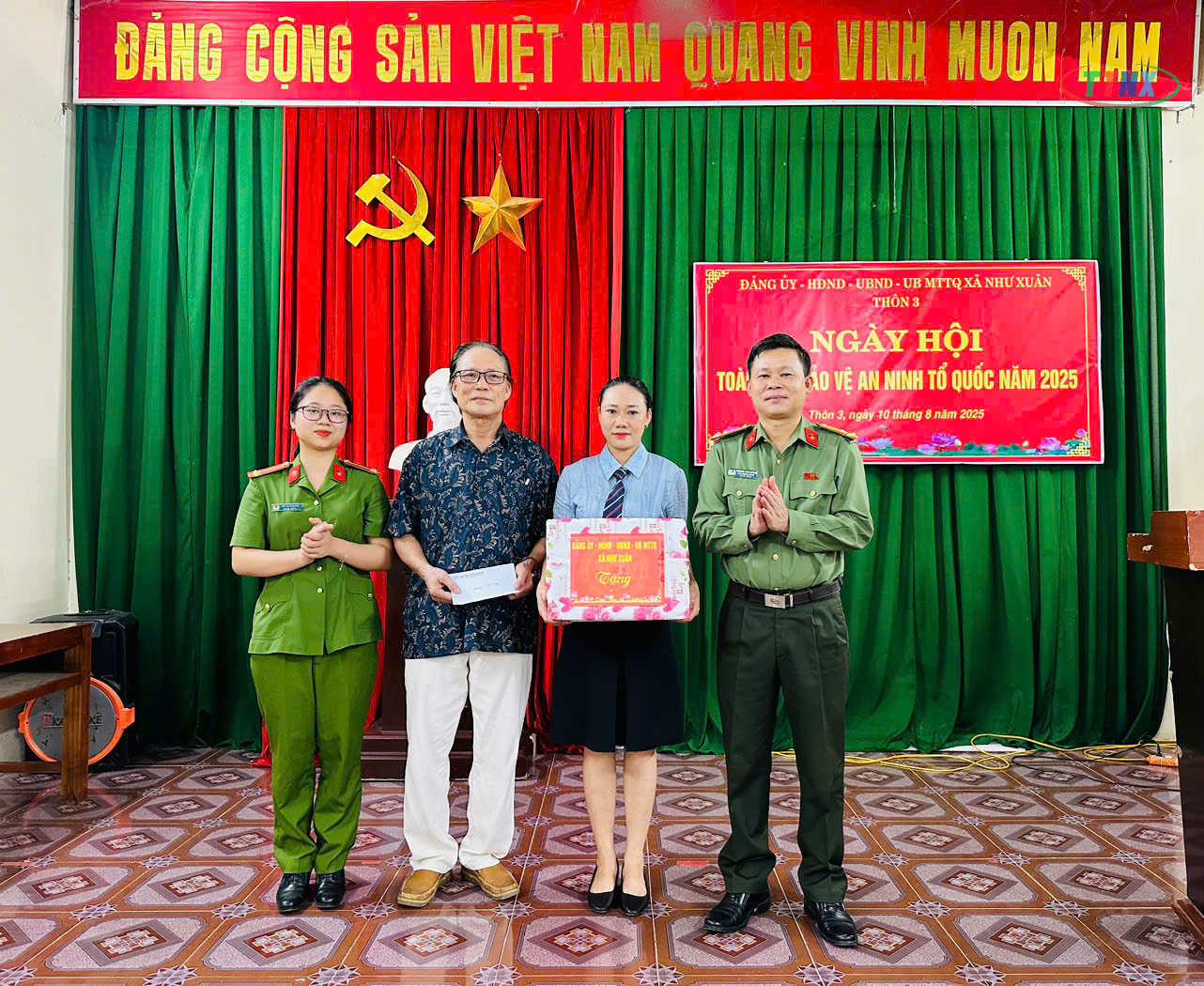 Anh-tin-bai