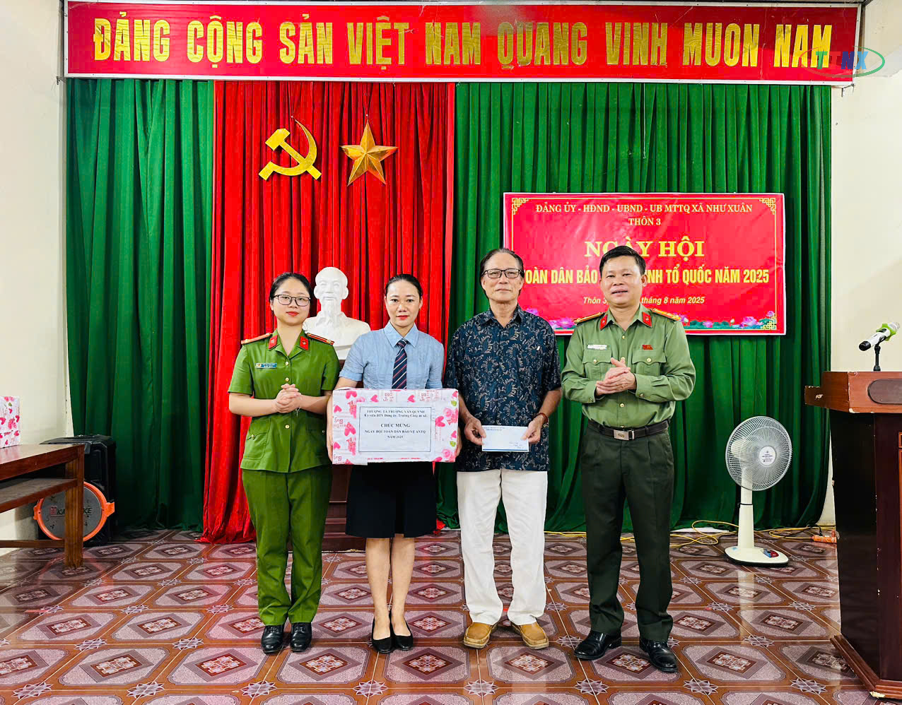 Anh-tin-bai