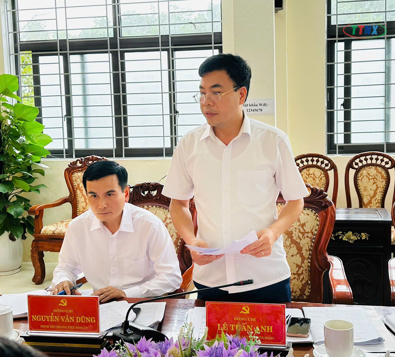 Anh-tin-bai