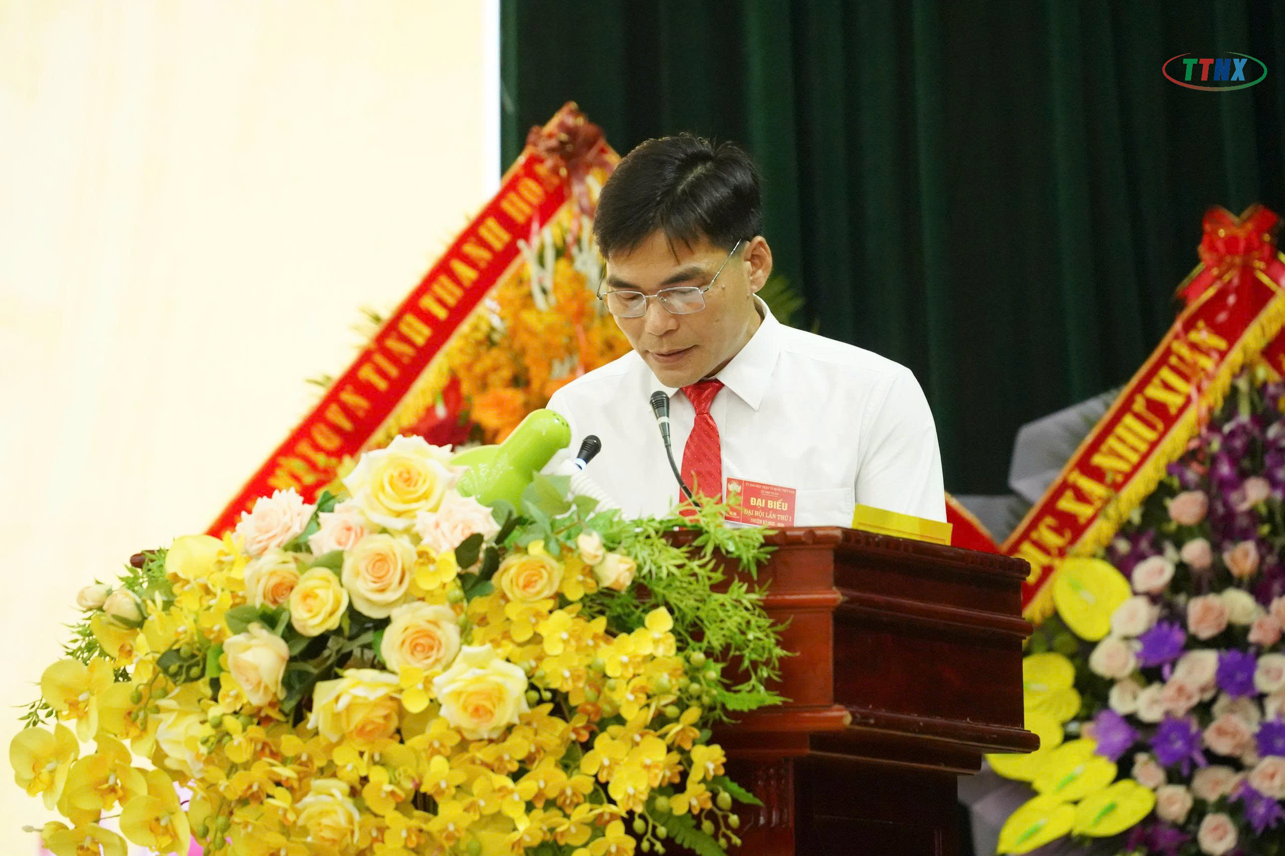 Anh-tin-bai