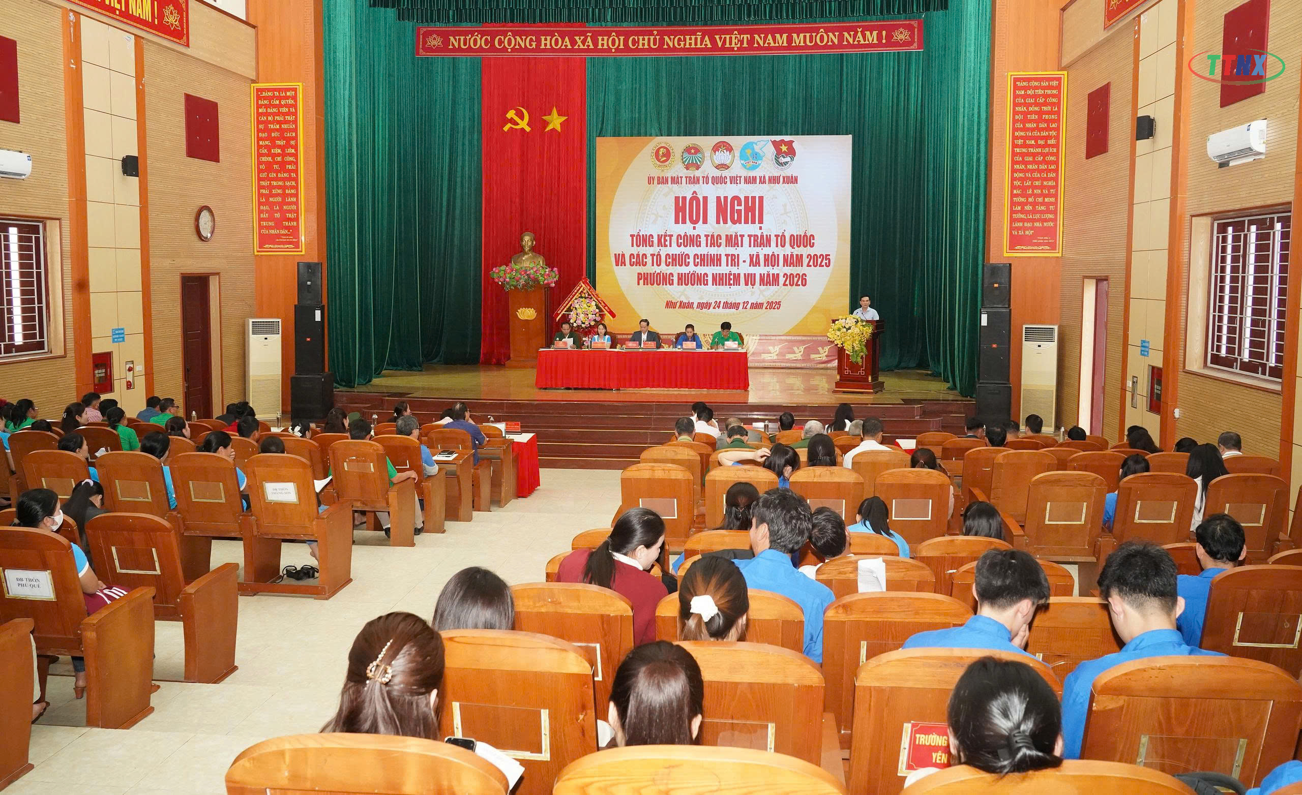Anh-tin-bai
