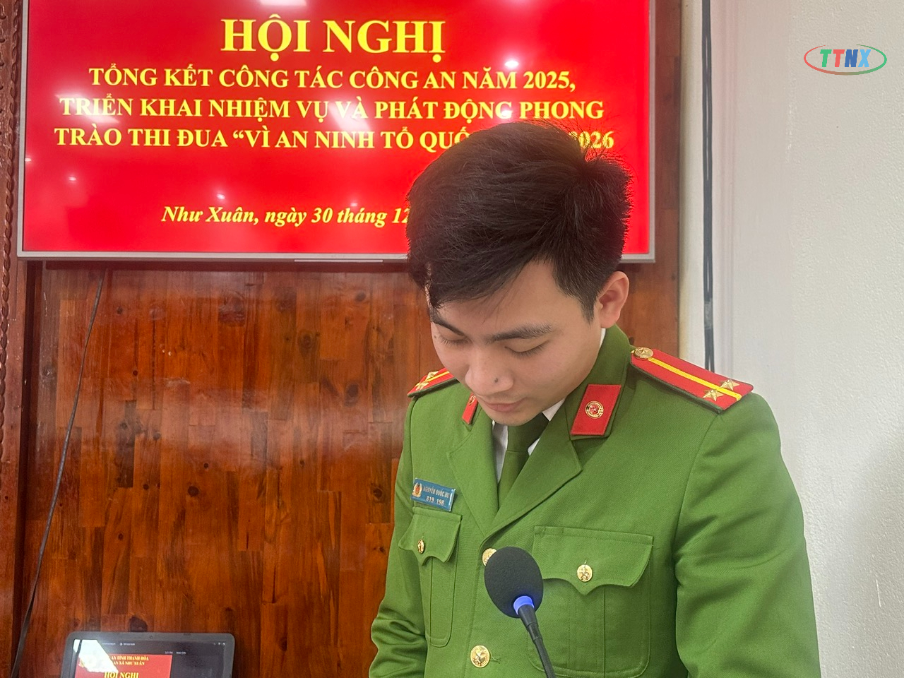Anh-tin-bai