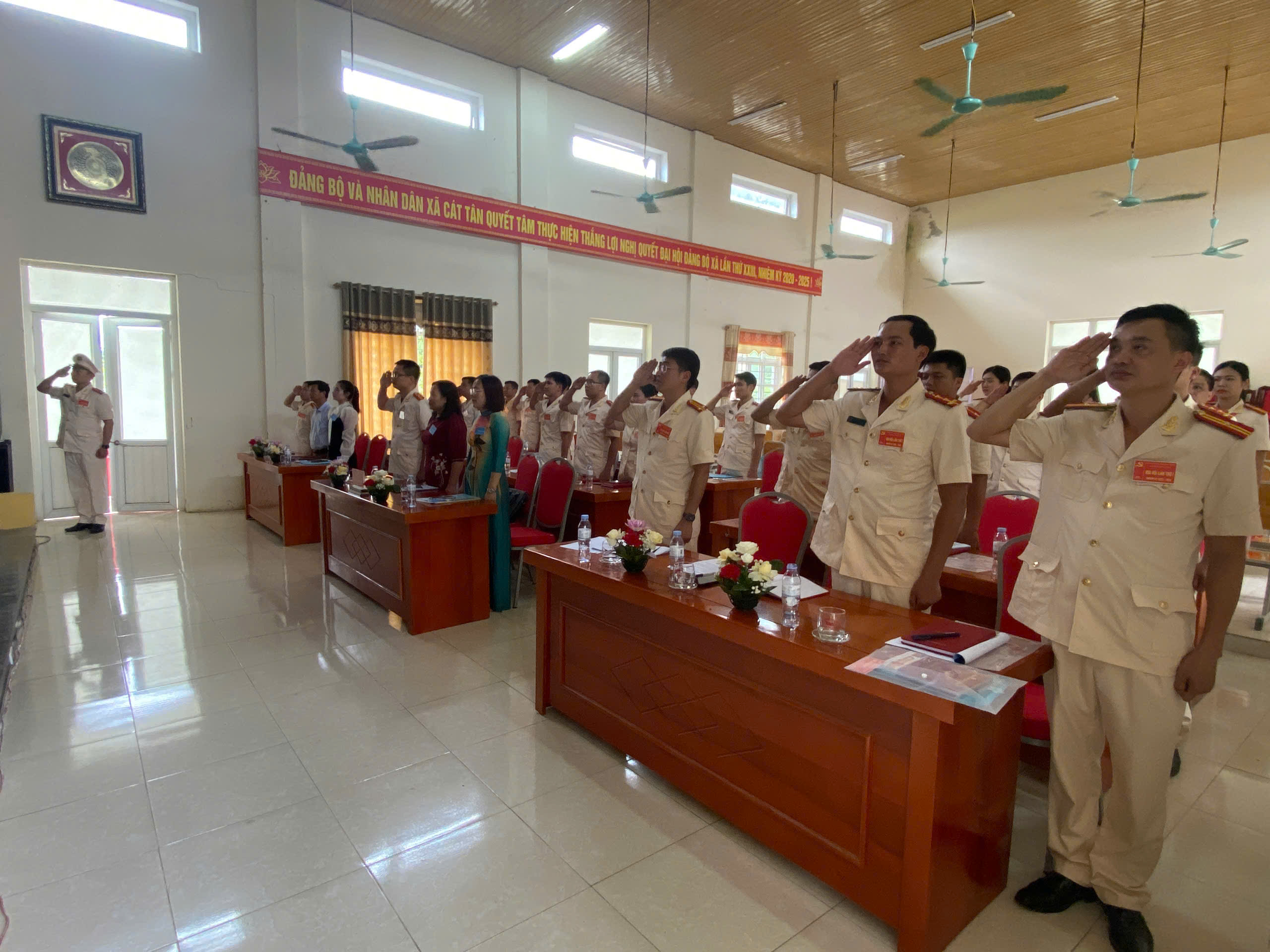 Công an xã Thượng Ninh tổ chức Đại hội chi bộ lần thứ I, nhiệm kỳ 2025–2030