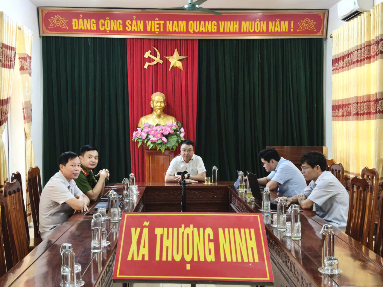 Xã Thượng Ninh tham dự hội nghị trực tuyến toàn tỉnh về tiến độ thực hiện chiến dịch làm giàu, làm sạch cơ sở dữ liệu quốc gia về đất đai trên địa bàn tỉnh.