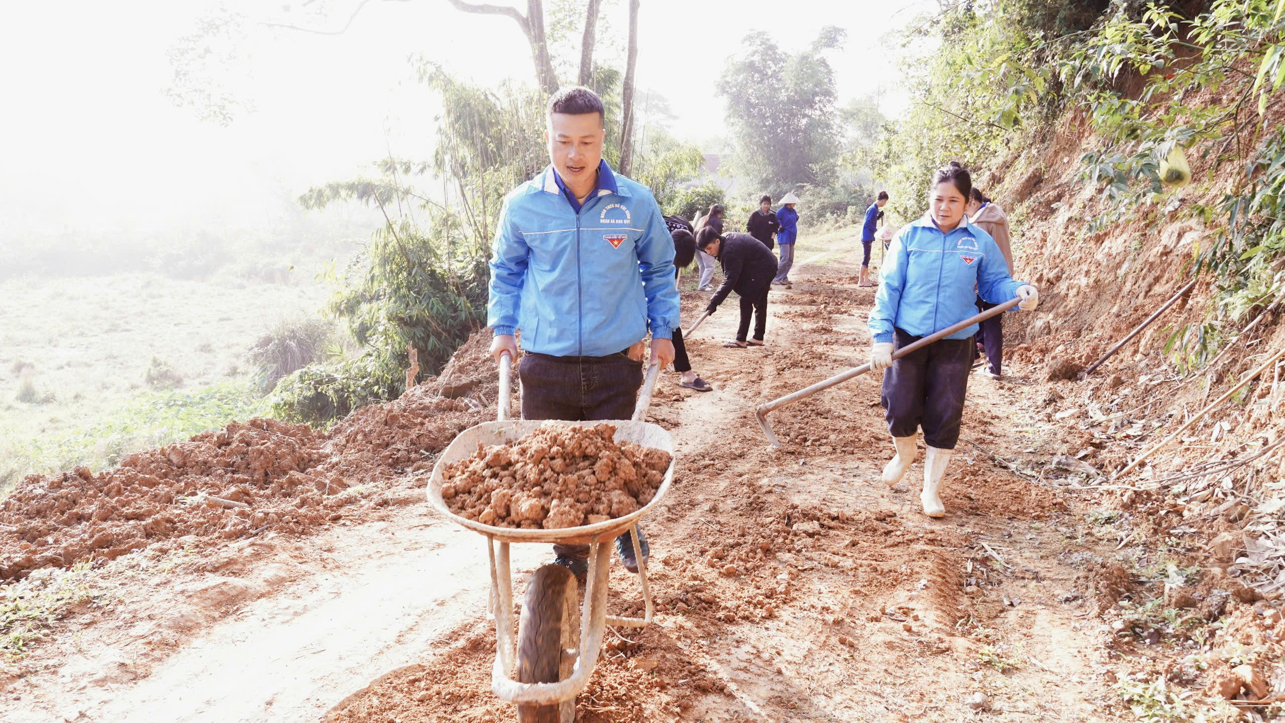 Anh-tin-bai