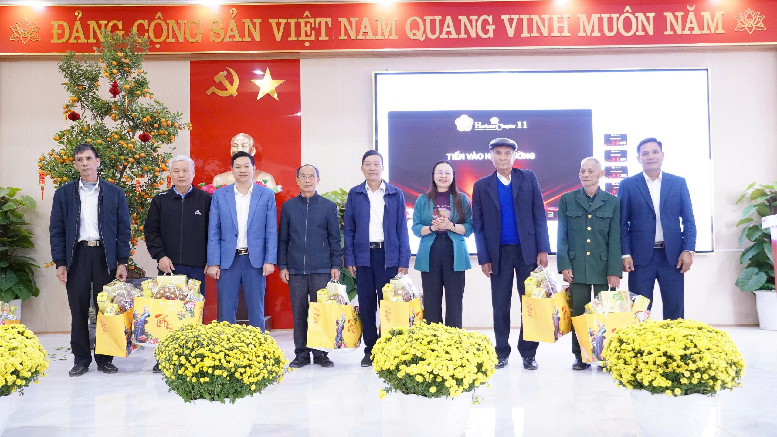 Anh-tin-bai