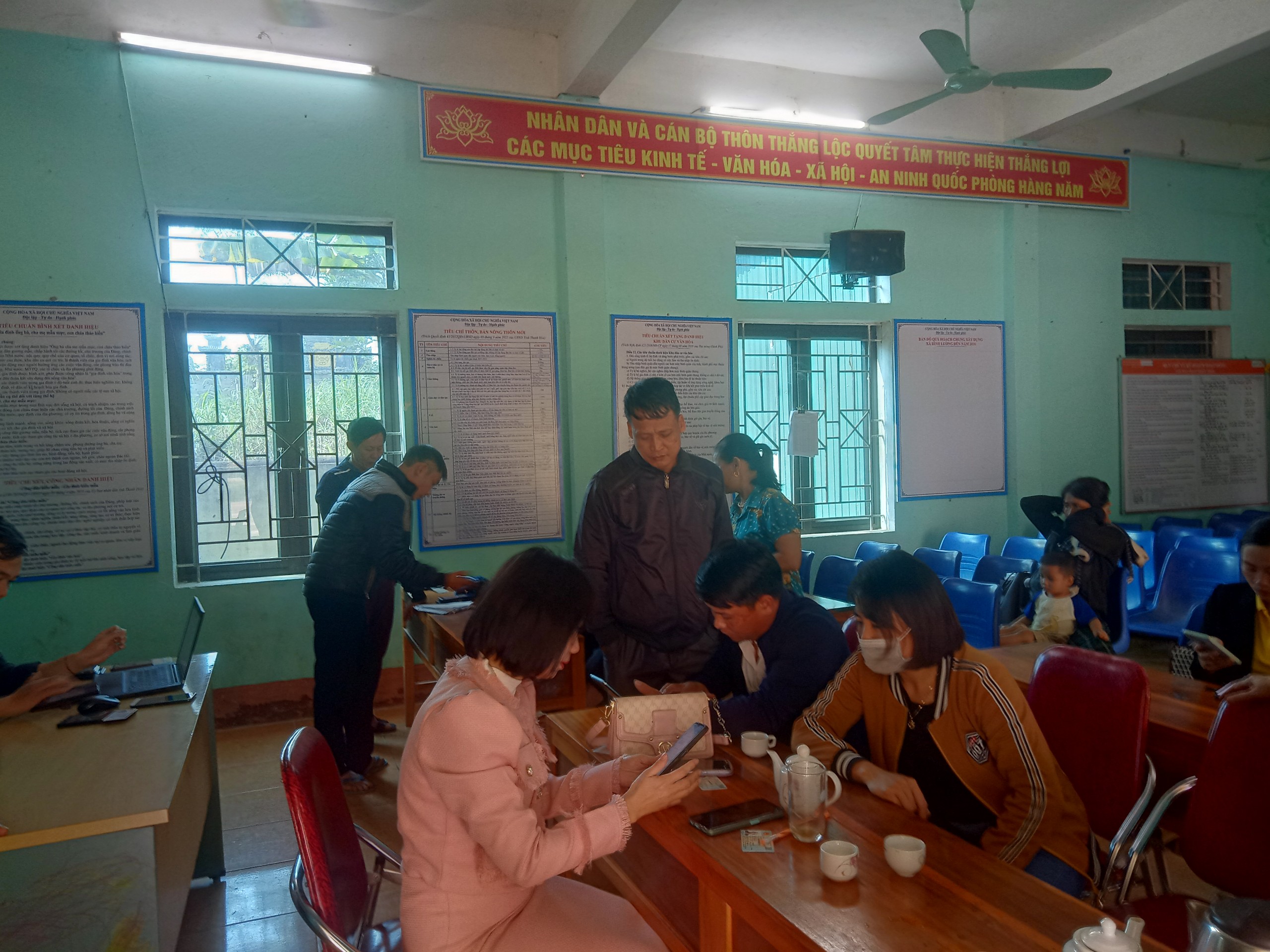tháng lộc.jpg