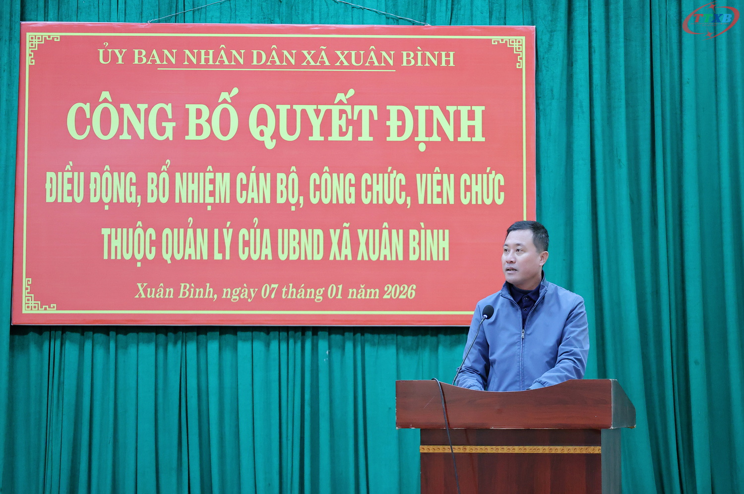 Anh-tin-bai