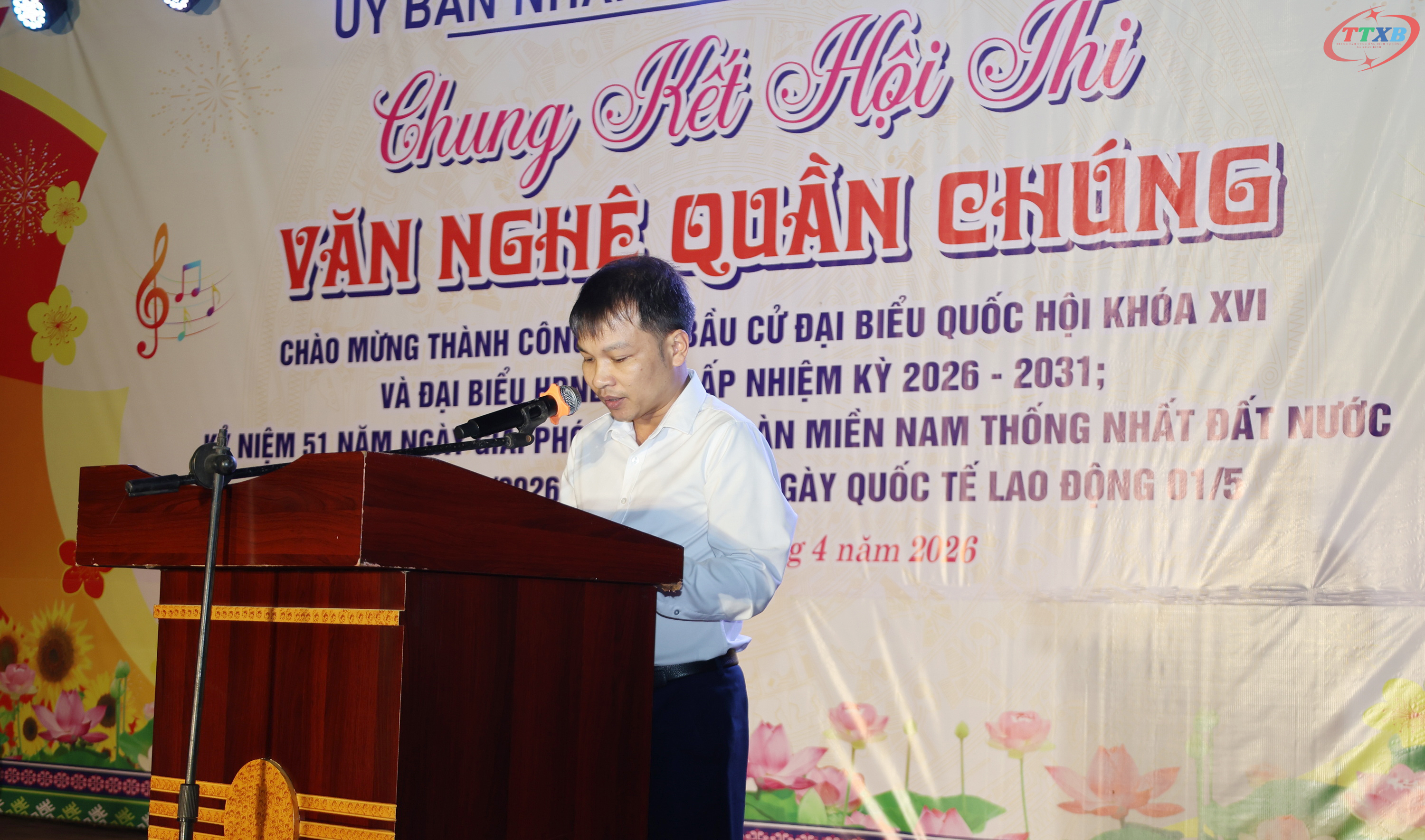 Anh-tin-bai