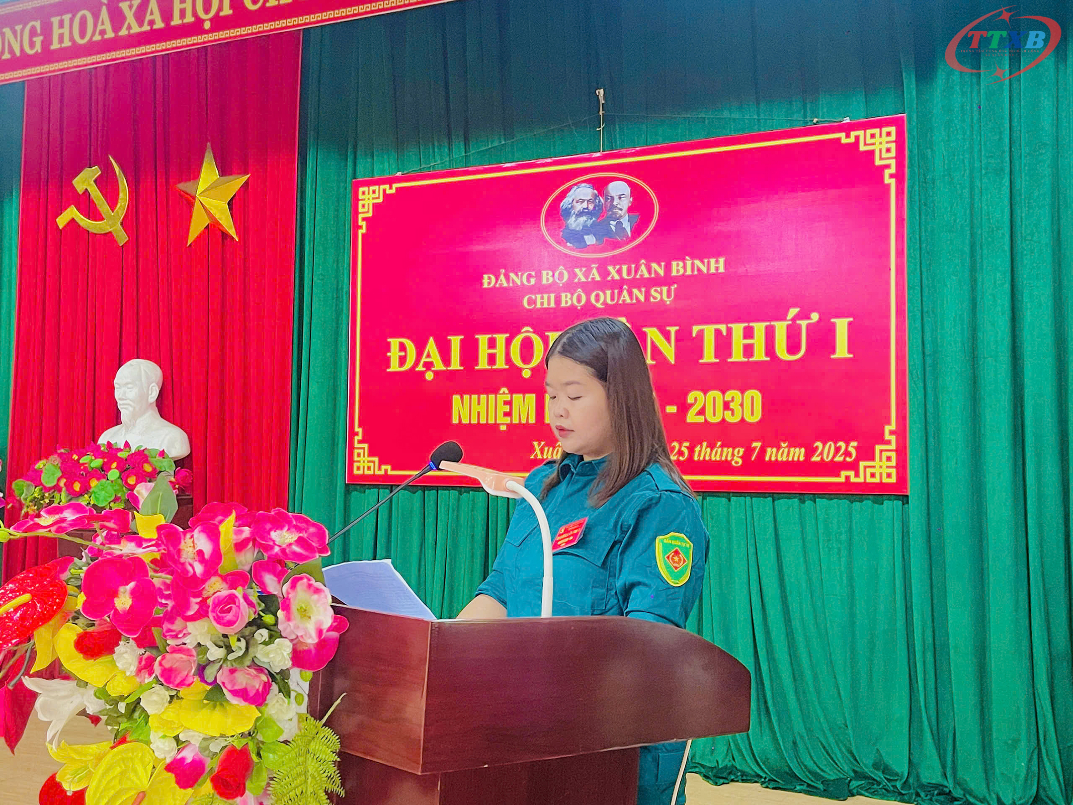 Anh-tin-bai