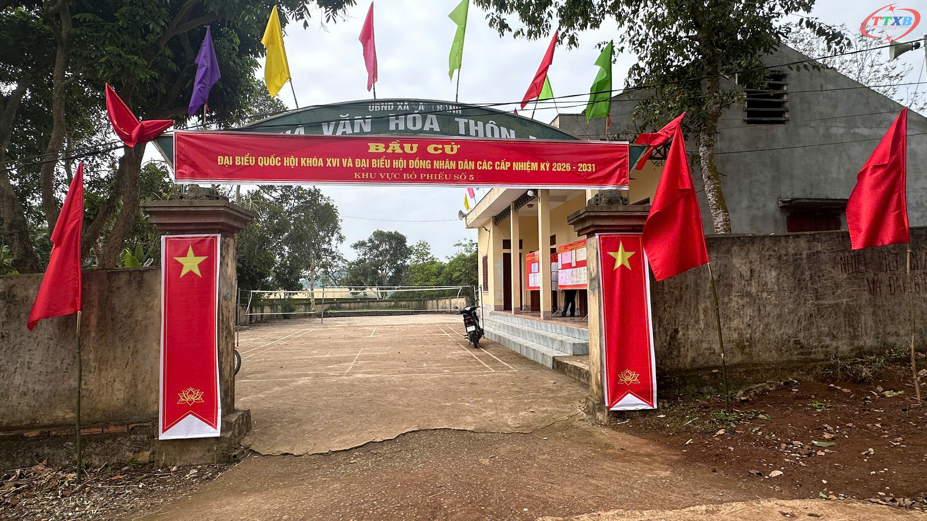 Anh-tin-bai