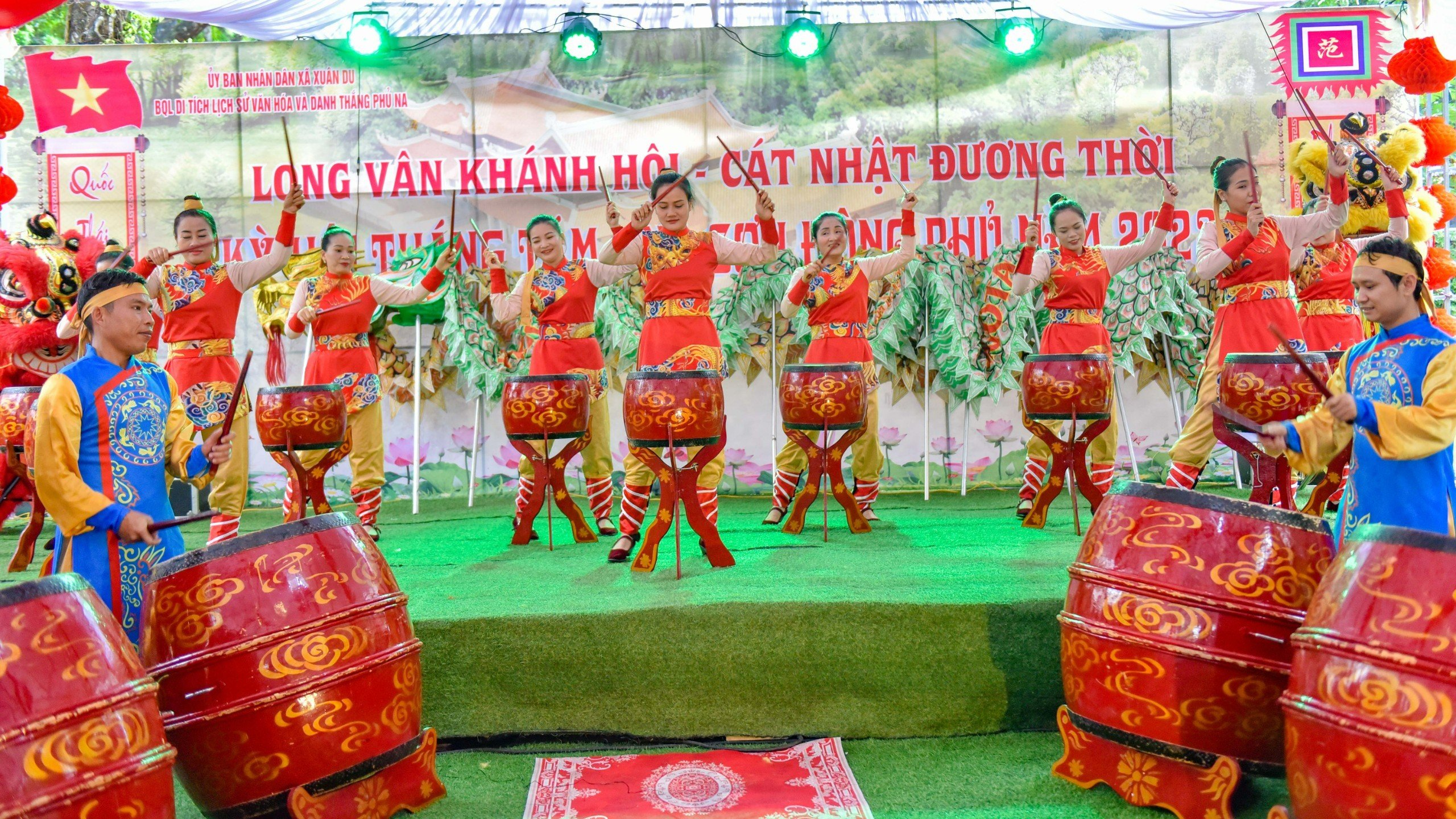 Danh lam thắng cảnh Phủ Na