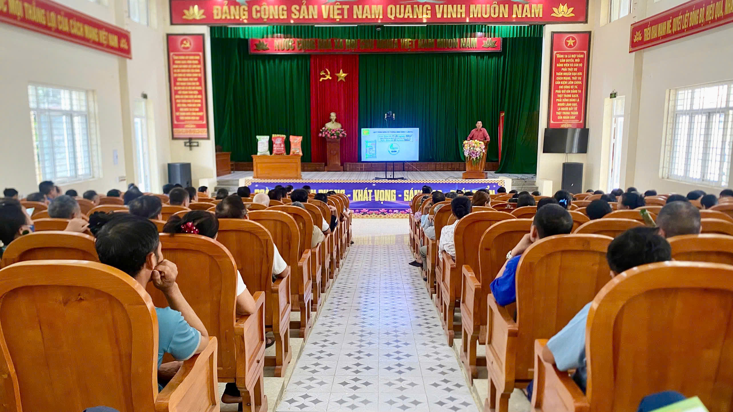 Mậu Lâm tăng cường liên kết doanh nghiệp, chuyển giao kỹ thuật hướng tới nền nông nghiệp bền vững.