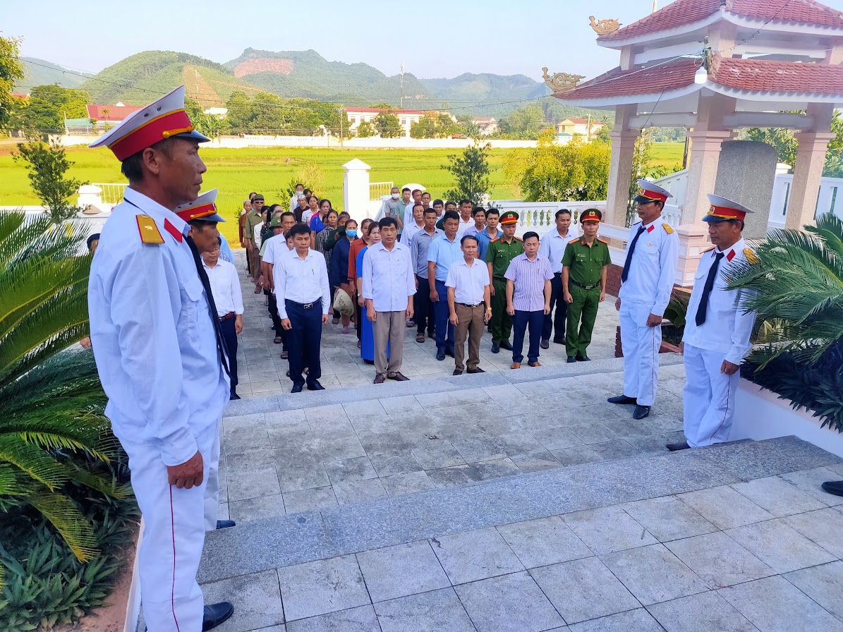 tuyên truyền kỷ niệm 30/4