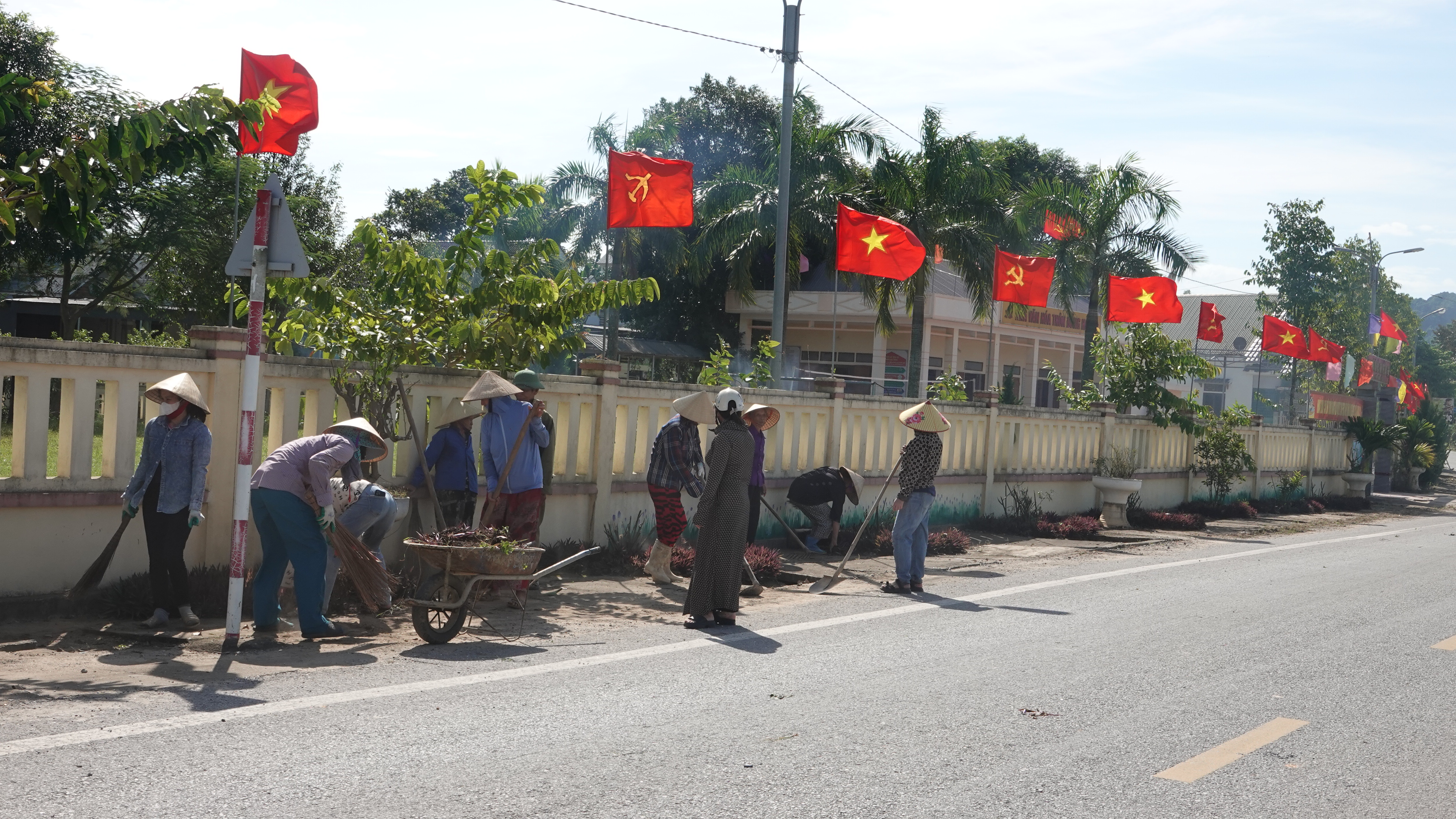 MTTQ xã Như Thanh phát động nhiều phong trào thi đua sôi nổi, chào mừng Đại hội Đảng các cấp và Đại hội Đảng bộ xã lần thứ I, nhiệm kỳ 2025-2030