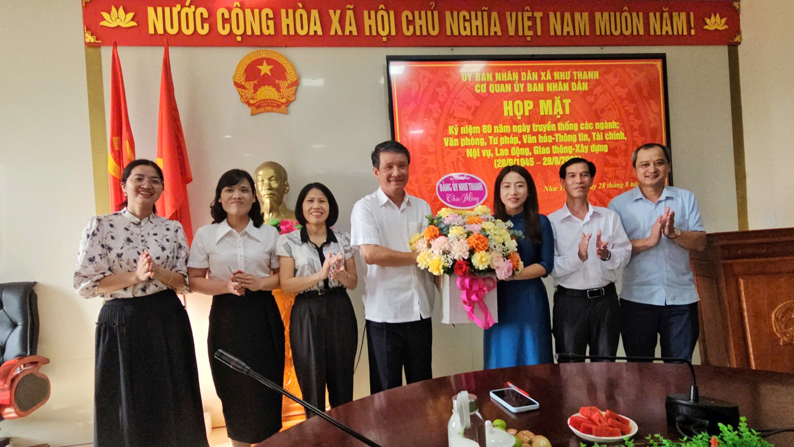 Cơ quan UBND xã Như Thanh tổ chức tọa đàm kỷ niệm 80 năm các ngành có chung ngày truyền thống (28/8/1945 – 28/8/2025)