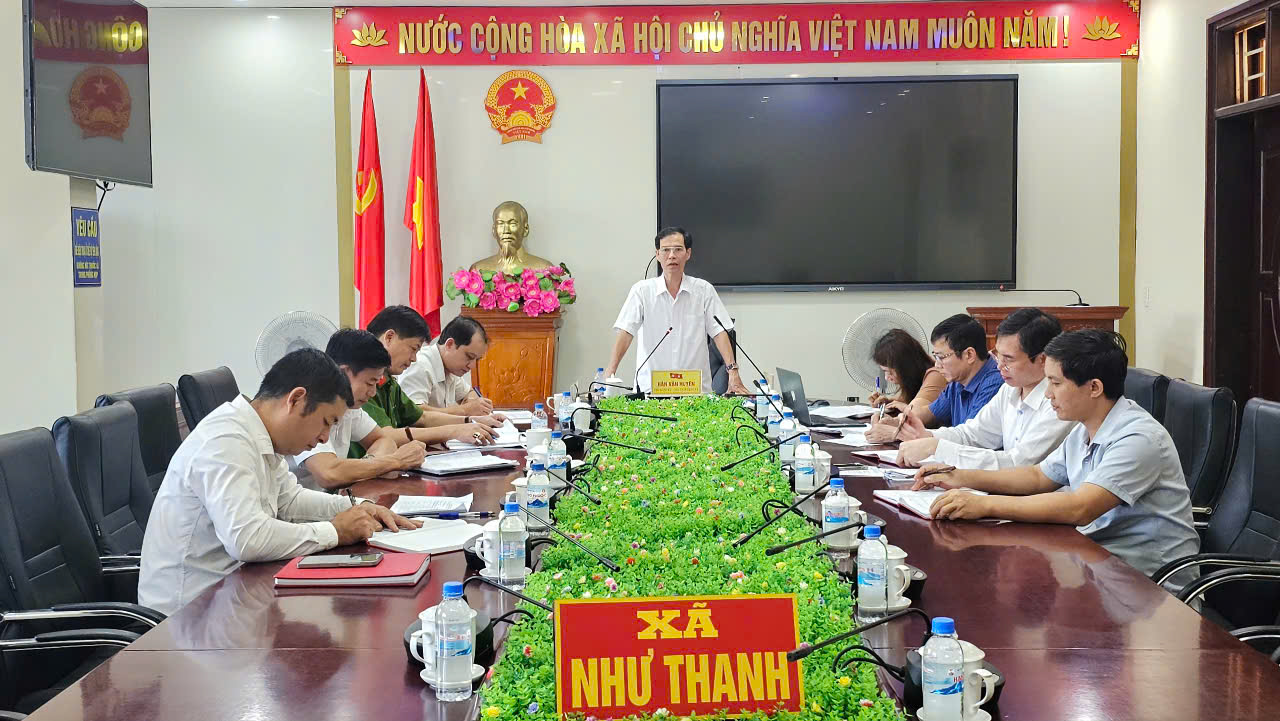 Chủ tịch UBND xã Như Thanh chủ trì hội nghị giao ban đầu tuần, tập trung chỉ đạo các nhiệm vụ trọng tâm